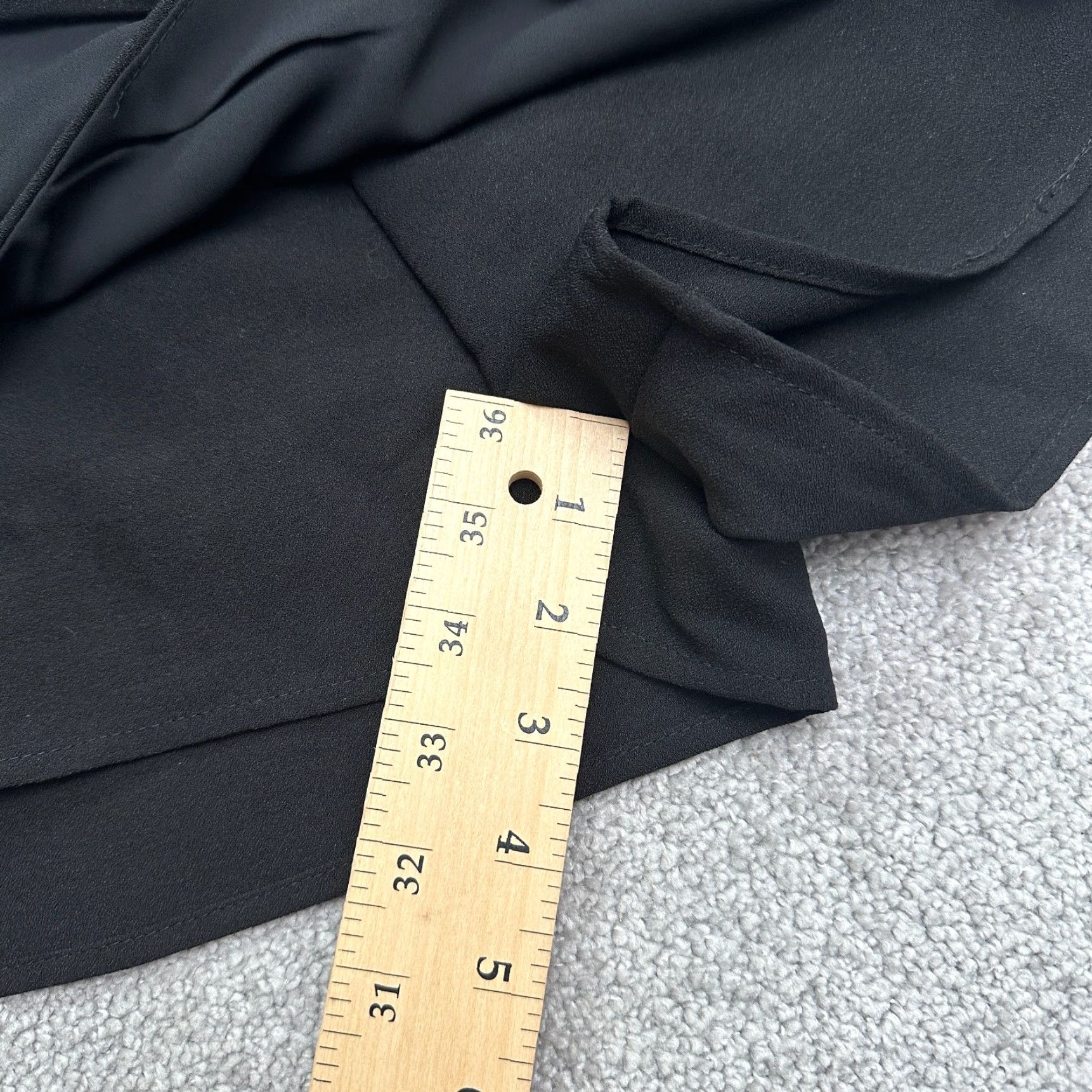 AQUA Aqua Skort Shorts Womens Small Black High Rise Stretch Casual Size 28" / US 6 / IT 42 - 6 Thumbnail