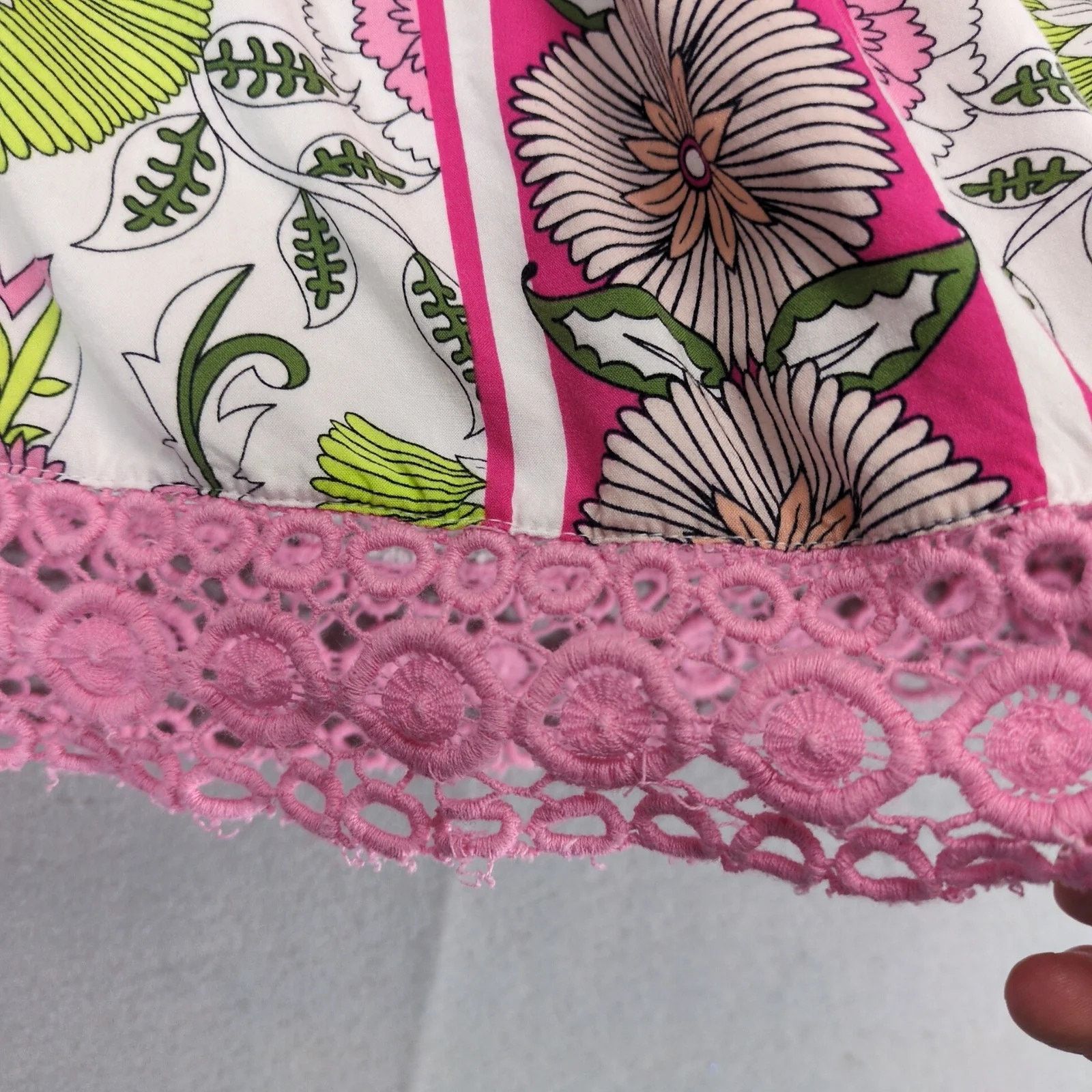 Other Crown & Ivy Pink Floral Print Crochet Bell Sleeve Blouse XL Size XL / US 12-14 / IT 48-50 - 5 Thumbnail