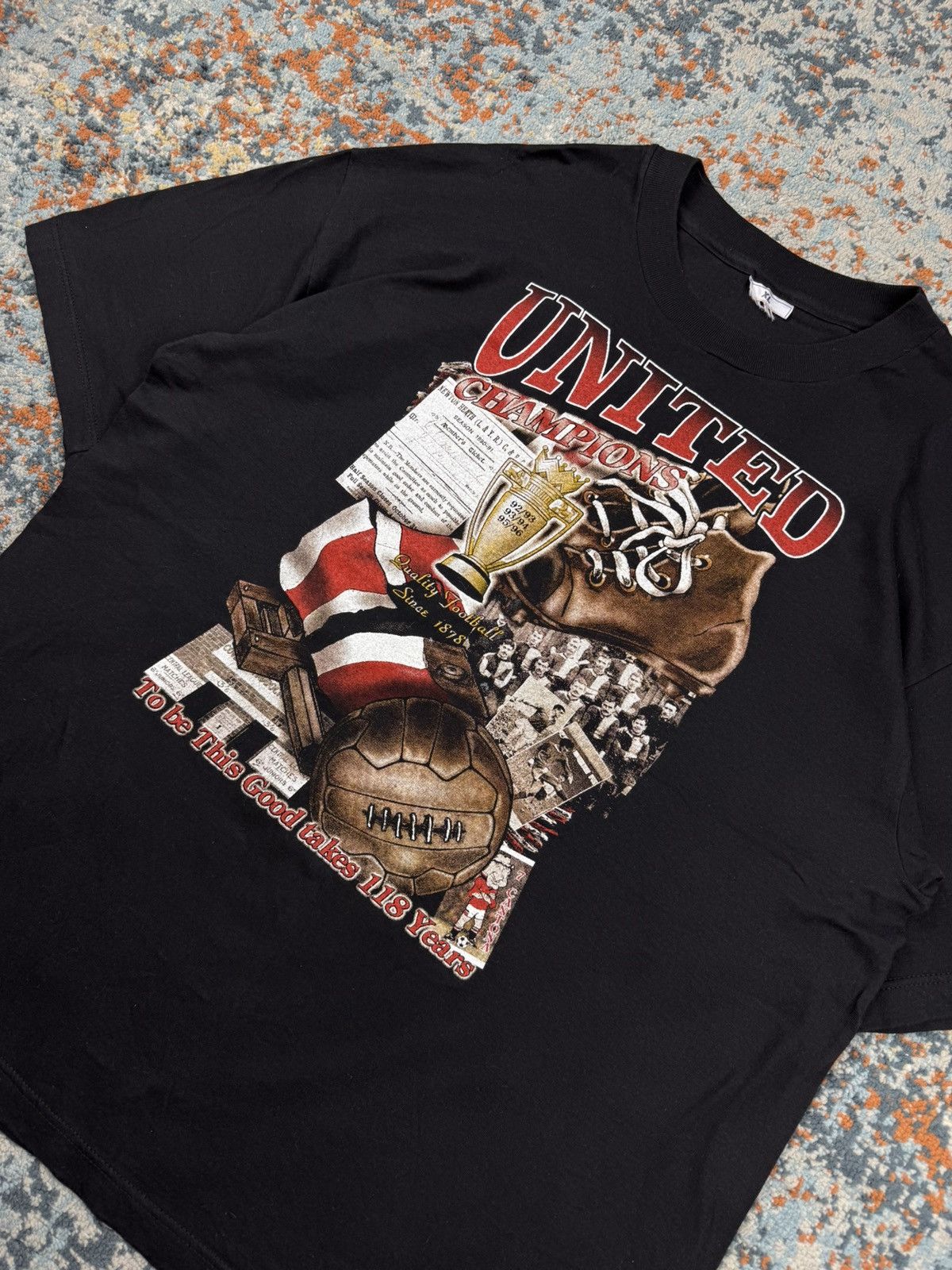 Vintage Vintage 1996 Manchester United champions 1996 graphic tee Size US XL / EU 56 / 4 - 5 Thumbnail