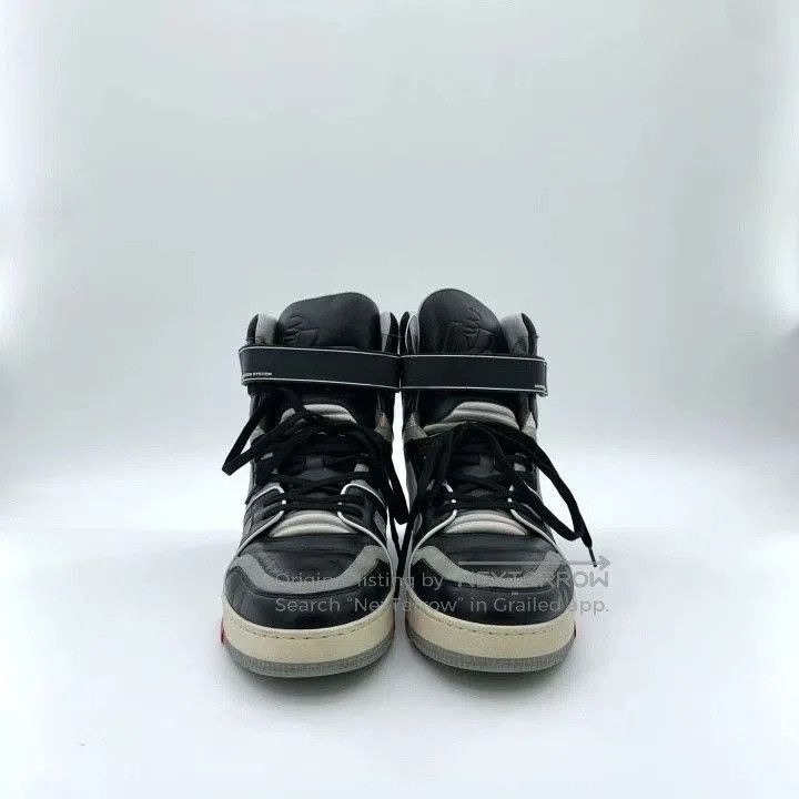Louis Vuitton Louis Vuitton Trainer High. Size US 9 / EU 42 - 3 Thumbnail