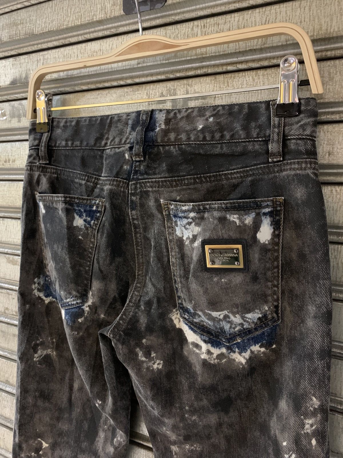 Dolce & Gabbana Dolce & gabbana denim bleach wash jeans Size 26" / US 2 / IT 38 - 6 Thumbnail