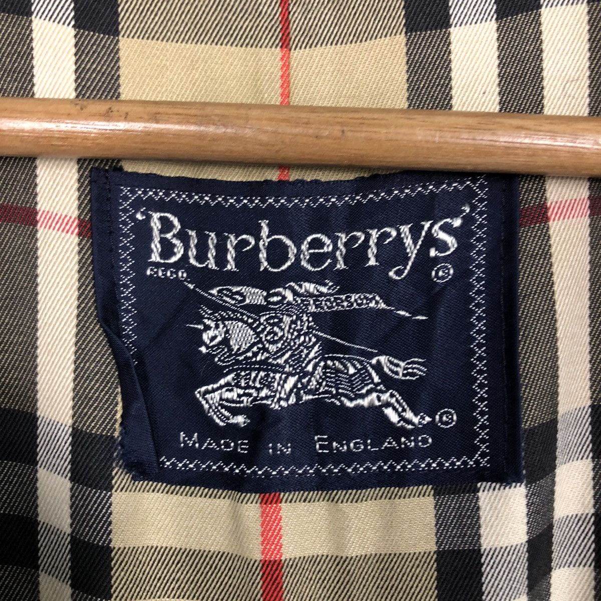 Burberry 📌Vintage Trench Coat Burberrys Made in England Nova Check Size US M / EU 48-50 / 2 - 19 Thumbnail