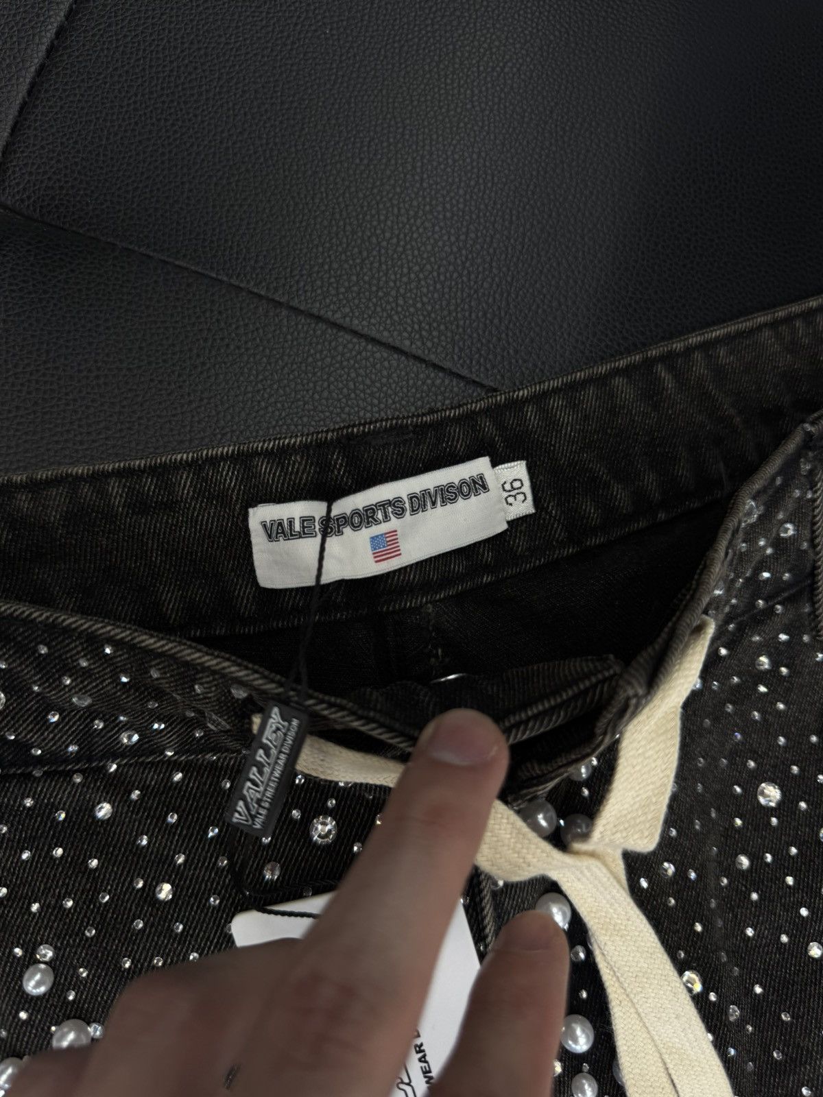 Vale Valley Vale Rhinestone Shorts Black Size 36 (NEW) Size US 36 / EU 52 - 9 Thumbnail