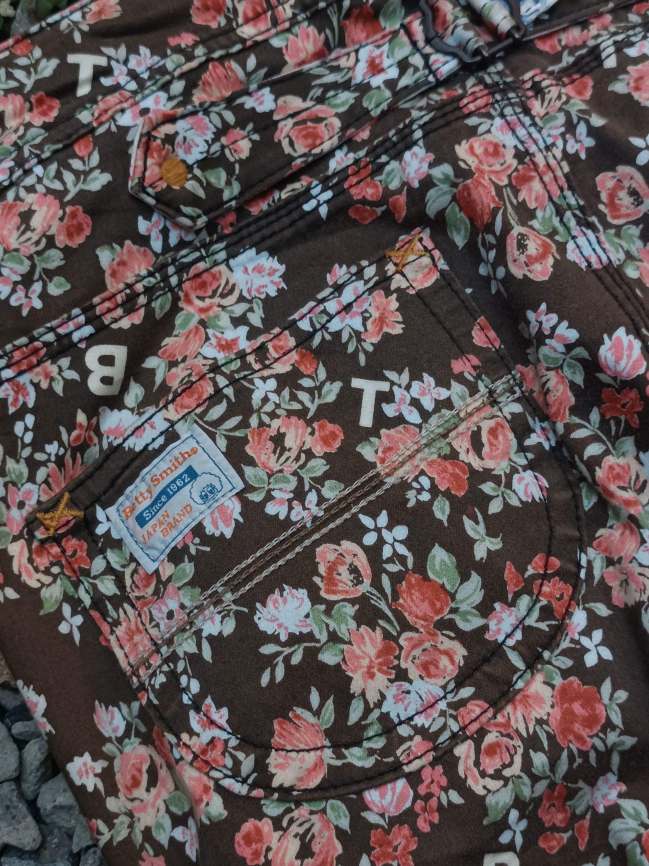 Japanese Brand Betty Smith Flower Design Skinny Women's Pants Size 29" - 5 Thumbnail