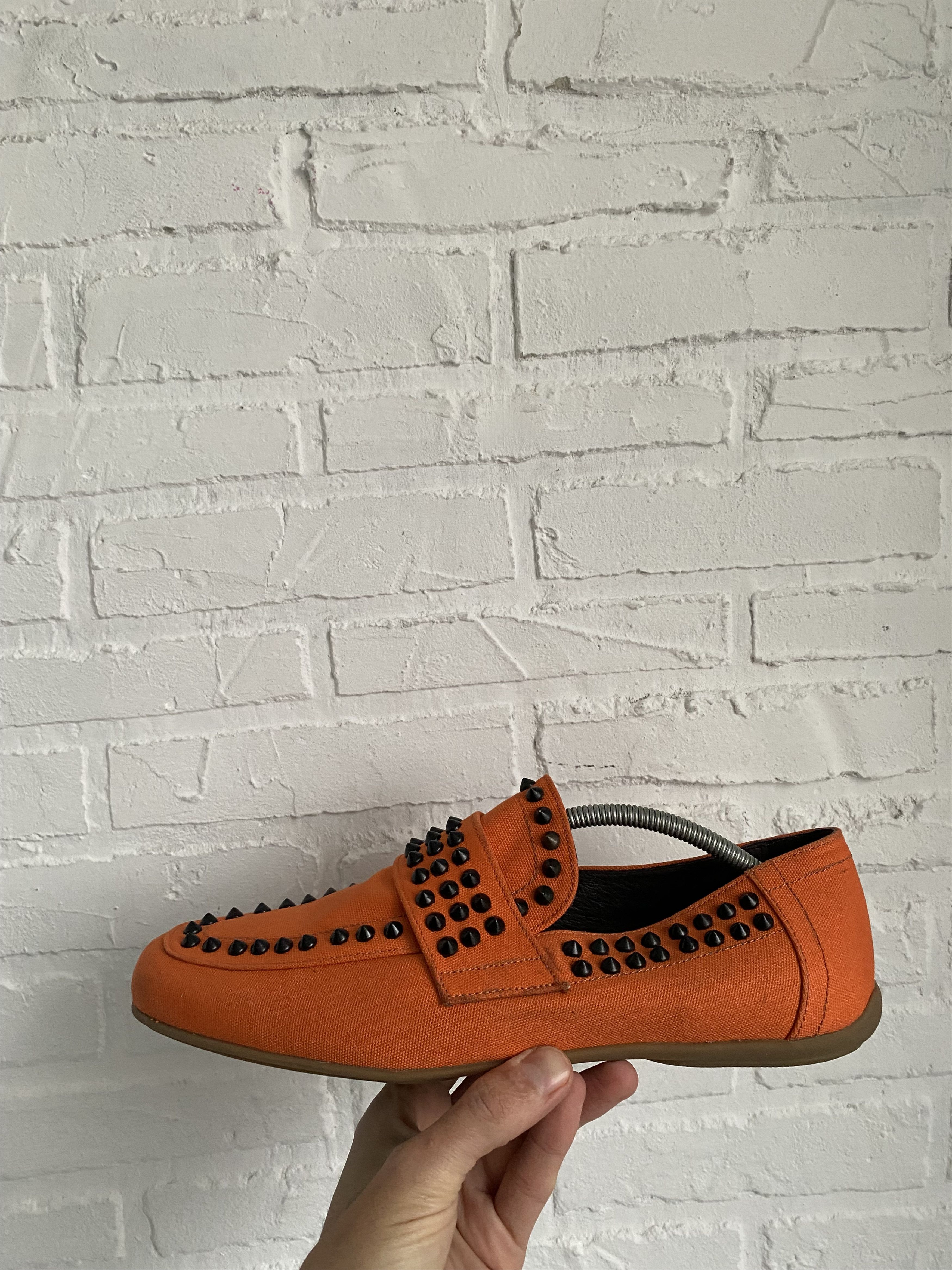 John Galliano John Galliano spikes orange slippers moccasins Size US 8.5 / EU 41-42 - 2 Thumbnail