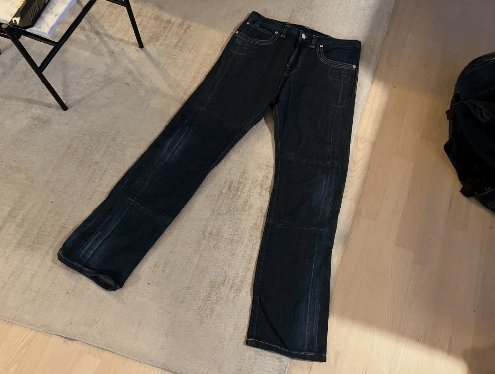 Levi's Levi's RED Jeans - RARE - Size 34x32 Size US 34 / EU 50 - 2 Thumbnail