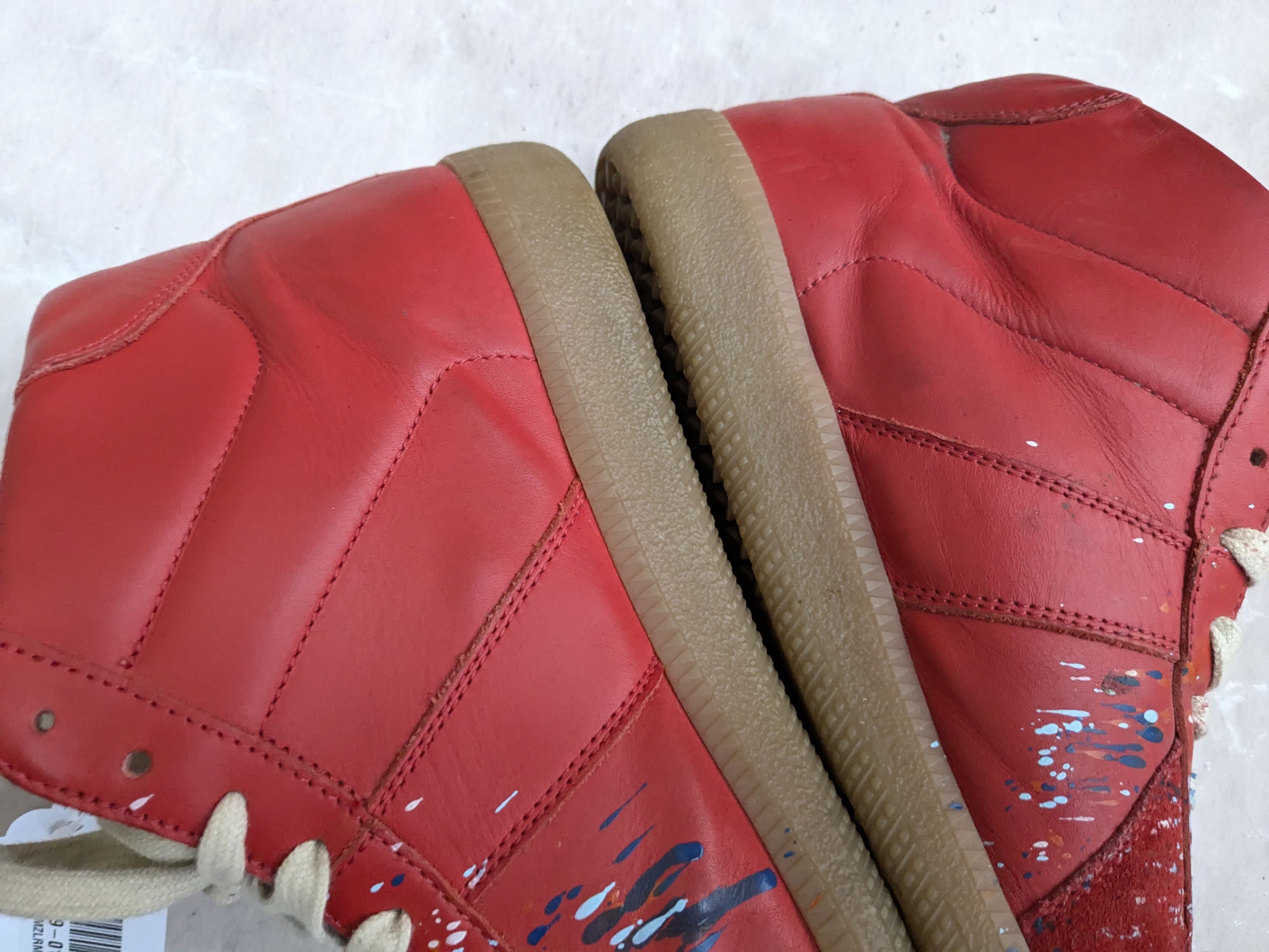 Maison Margiela Maison Margiela Replica GAT Red Paint Splatter 9 42 Size US 9 / EU 42 - 14 Thumbnail