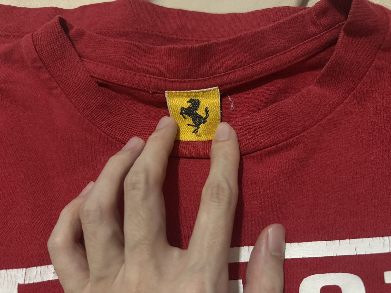 Ferrari Vintage 90s Ferrari Crest Logo Nice Man Bootleg T Shirt Size US L / EU 52-54 / 3 - 7 Thumbnail