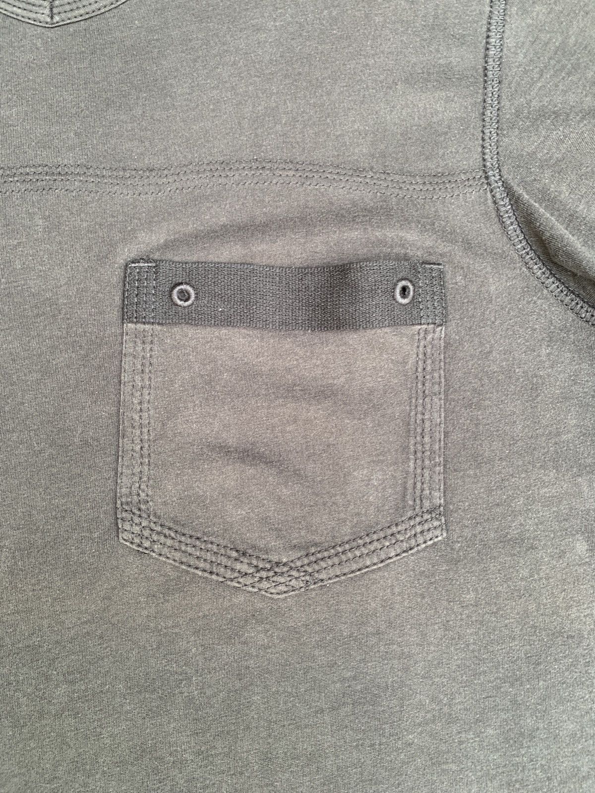 Burberry × Seditionaries Burberry Vneck Pocket Faded Trash Tee Size US M / EU 48-50 / 2 - 4 Thumbnail