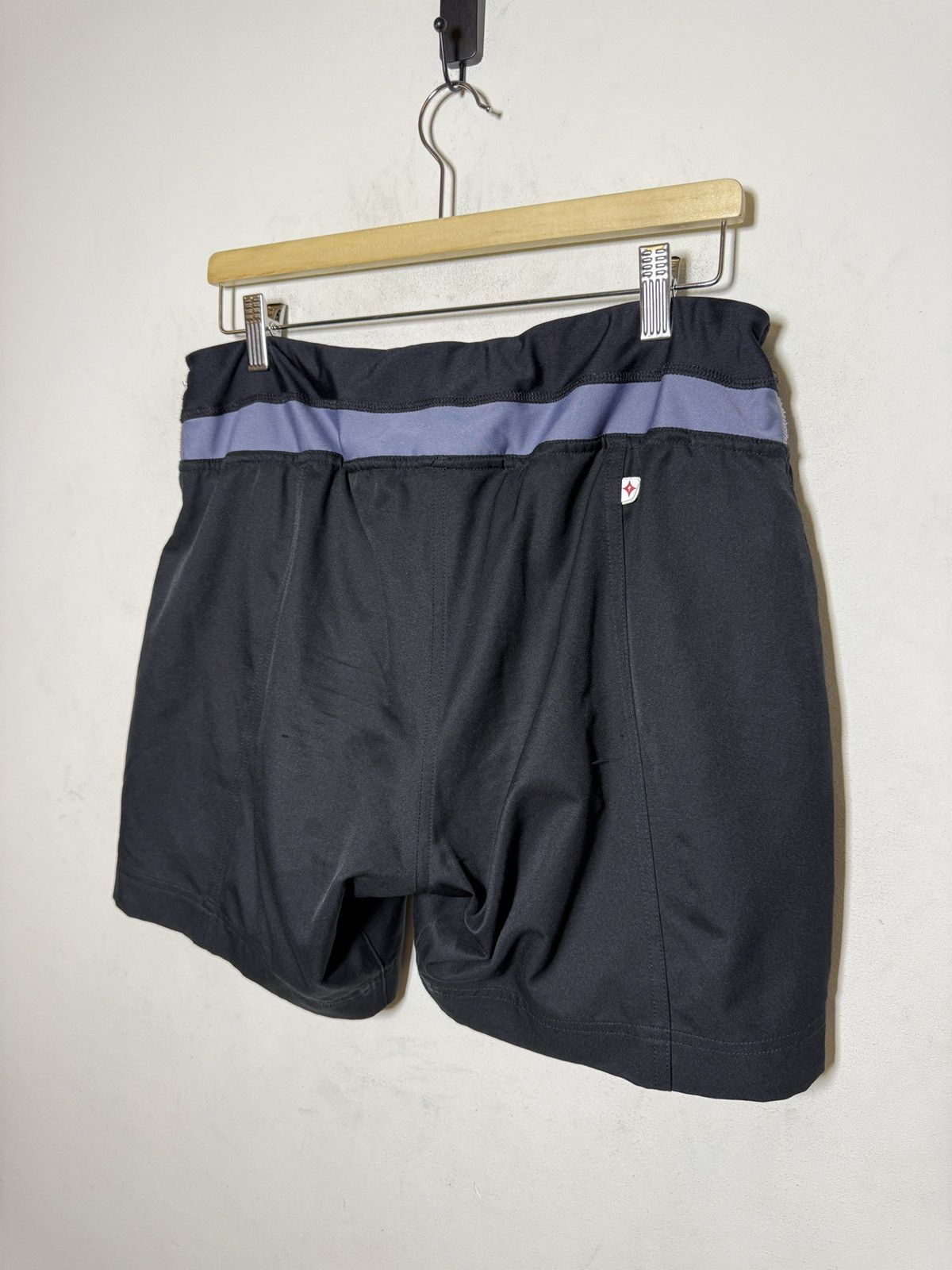 Other Vintage Specialized padded cycling / enduro shorts Size US 34 / EU 50 - 4 Thumbnail