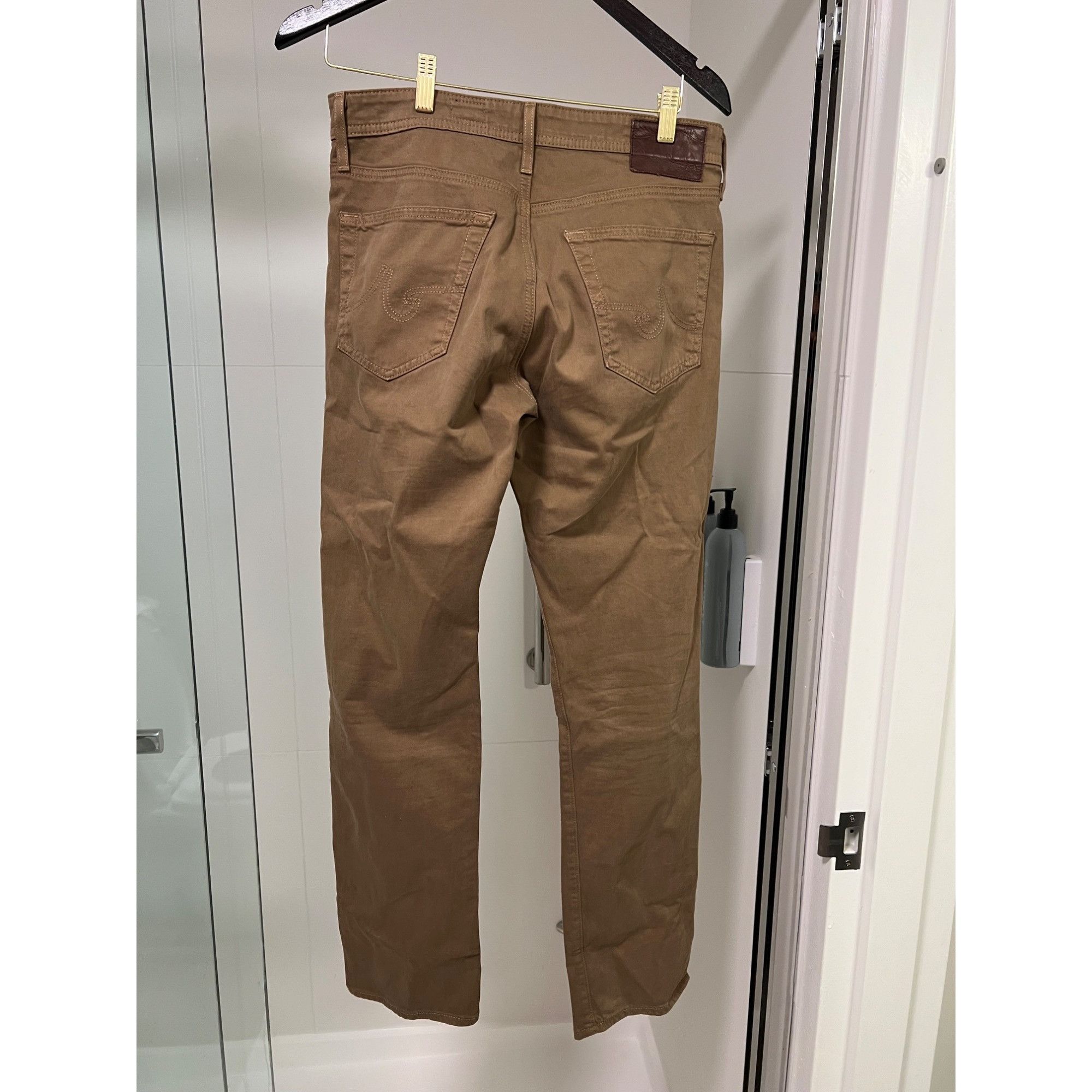 AG Adriano Goldschmied Adriano Goldschmied The Graduate Tailored Leg Mens Khakis - Size US 30 / EU 46 - 3 Thumbnail