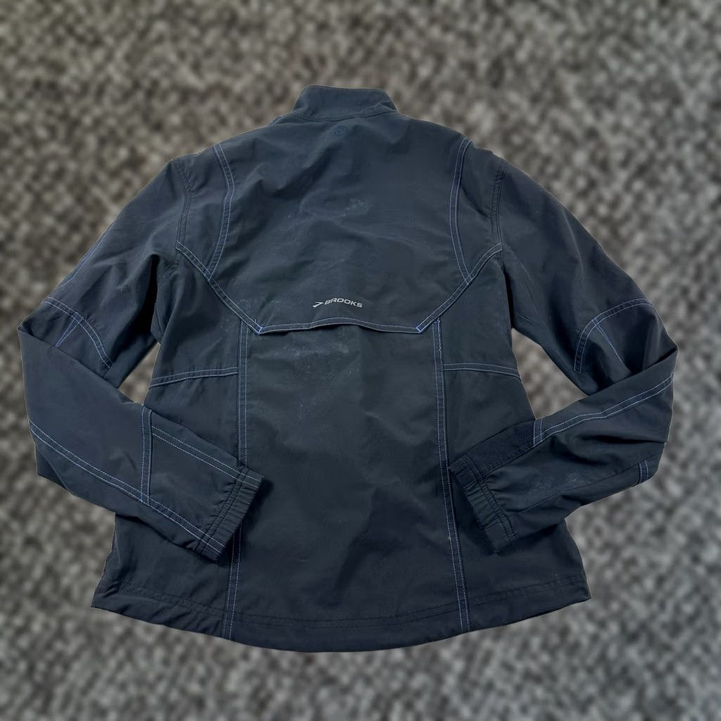 Brooks Brooks Jacket Women S Black Full Zip Lightweight Training Gym Work Out Running & Jogging Windbreaker Athletic Activewear Jersey? Size S / US 4 / IT 40 - 1 Thumbnail