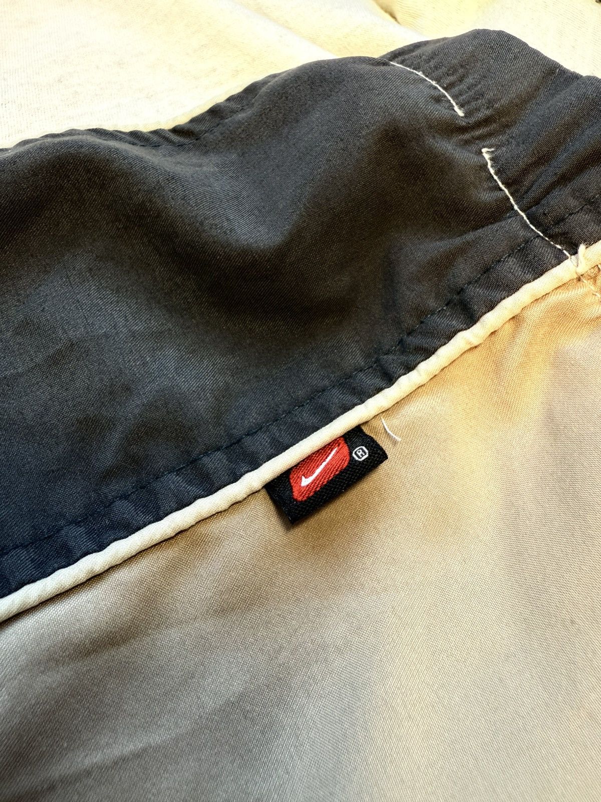 Nike Vintage Nike Windbreaker Size US M / EU 48-50 / 2 - 4 Thumbnail