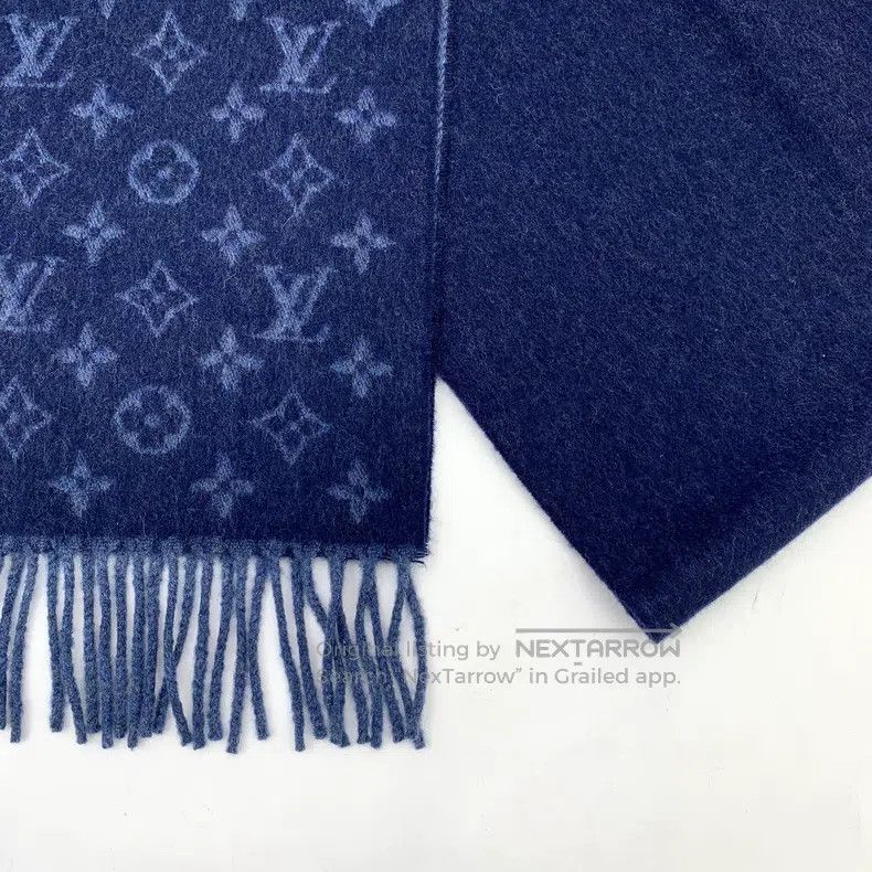Louis Vuitton Louis Vuitton Dark blue logo presbyopic full print cashmer Size ONE SIZE - 5 Thumbnail