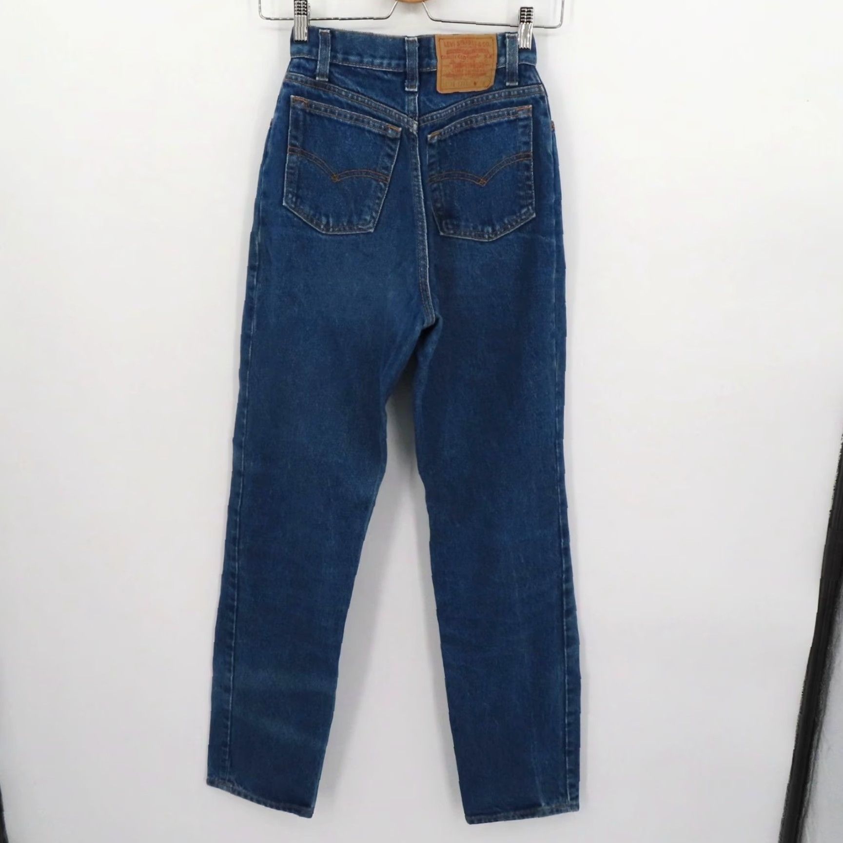 Levi's VINTAGE Levi's 505 Jeans Women Juniors 7 Blue Denim USA All Cotton Regular Straight 1980s Size 28" / US 6 / IT 42 - 6 Thumbnail