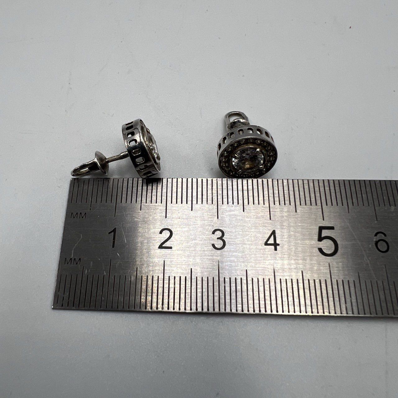 Vintage Vintage Stud Ear Earrings Sterling Silver 925 Signed 4.3 gr Size ONE SIZE - 4 Thumbnail