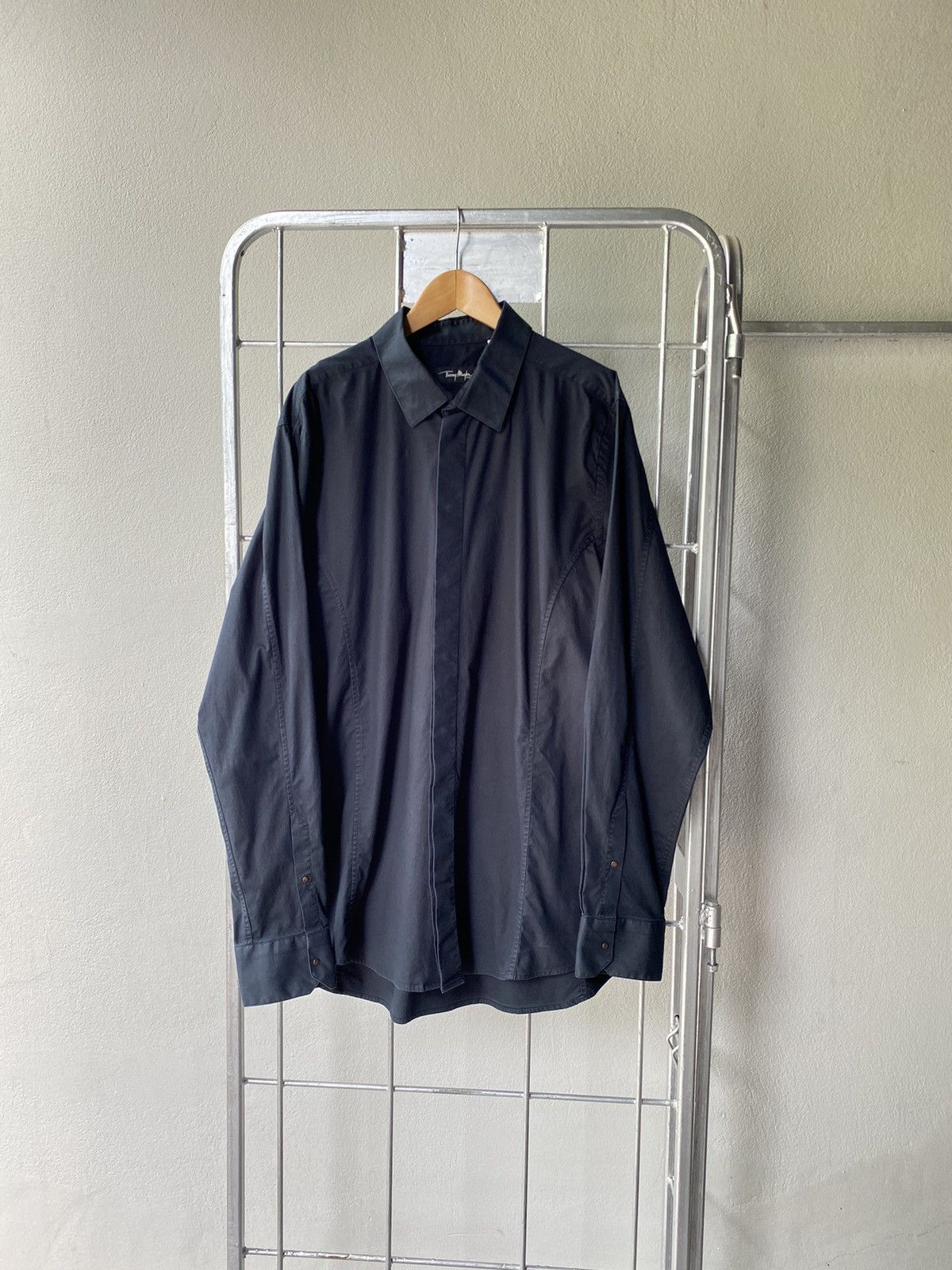 Thierry Mugler Thierry Mugler black shirt Size US L / EU 52-54 / 3 - 1 Thumbnail