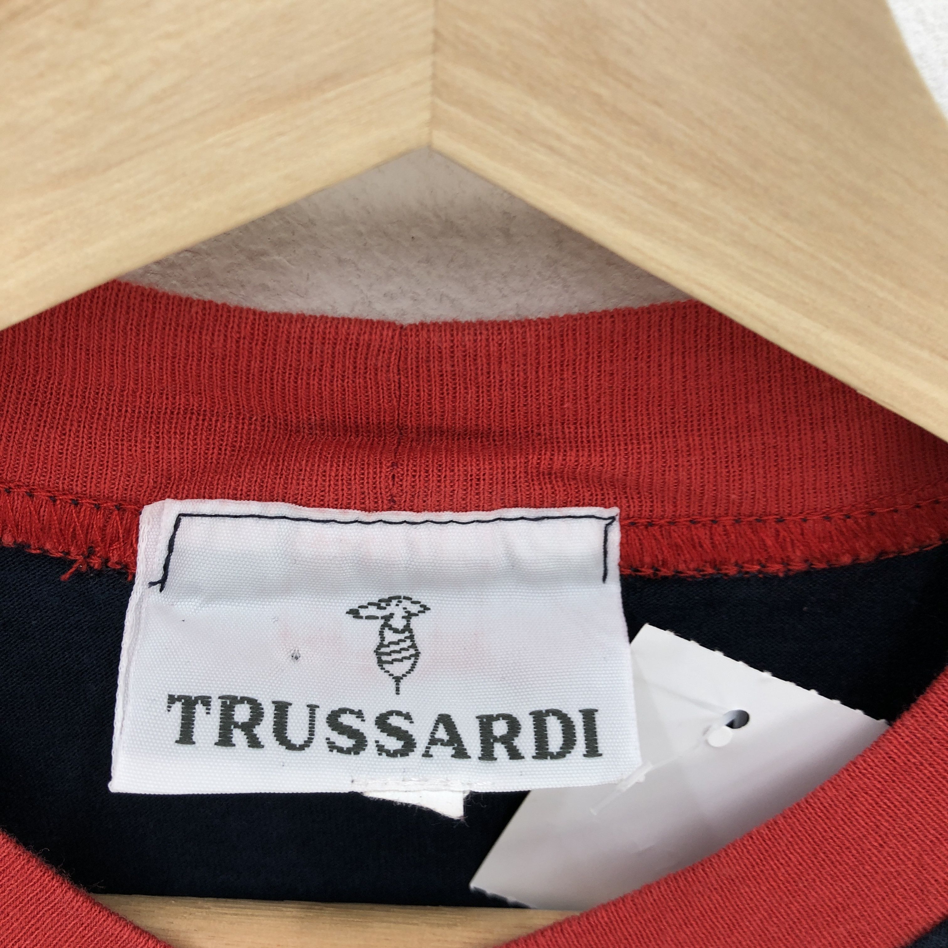 Trussardi Vintage Trussardi T Shirt Trussard Sailor Logo Crewneck Tees Size US L / EU 52-54 / 3 - 5 Thumbnail