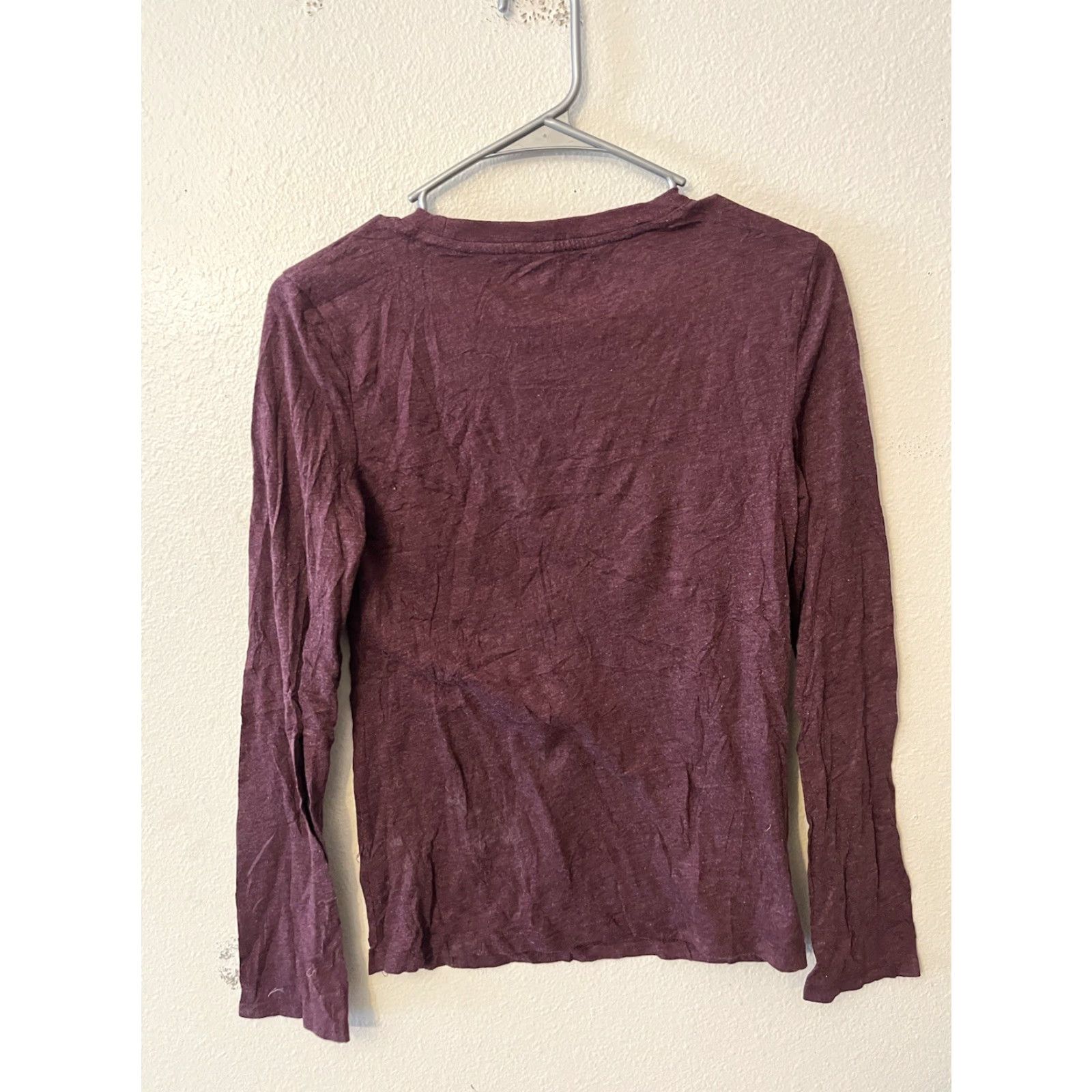 Vintage Aéropostale Women's Maroon Crew Neck Long Sleeve T-Shirt, Classic/Fitted Sleeve, Size M, Slim Fit, Breathable, Lightweight, Easy Care, Basic Shirt Size M / US 6-8 / IT 42-44 - 2 Thumbnail