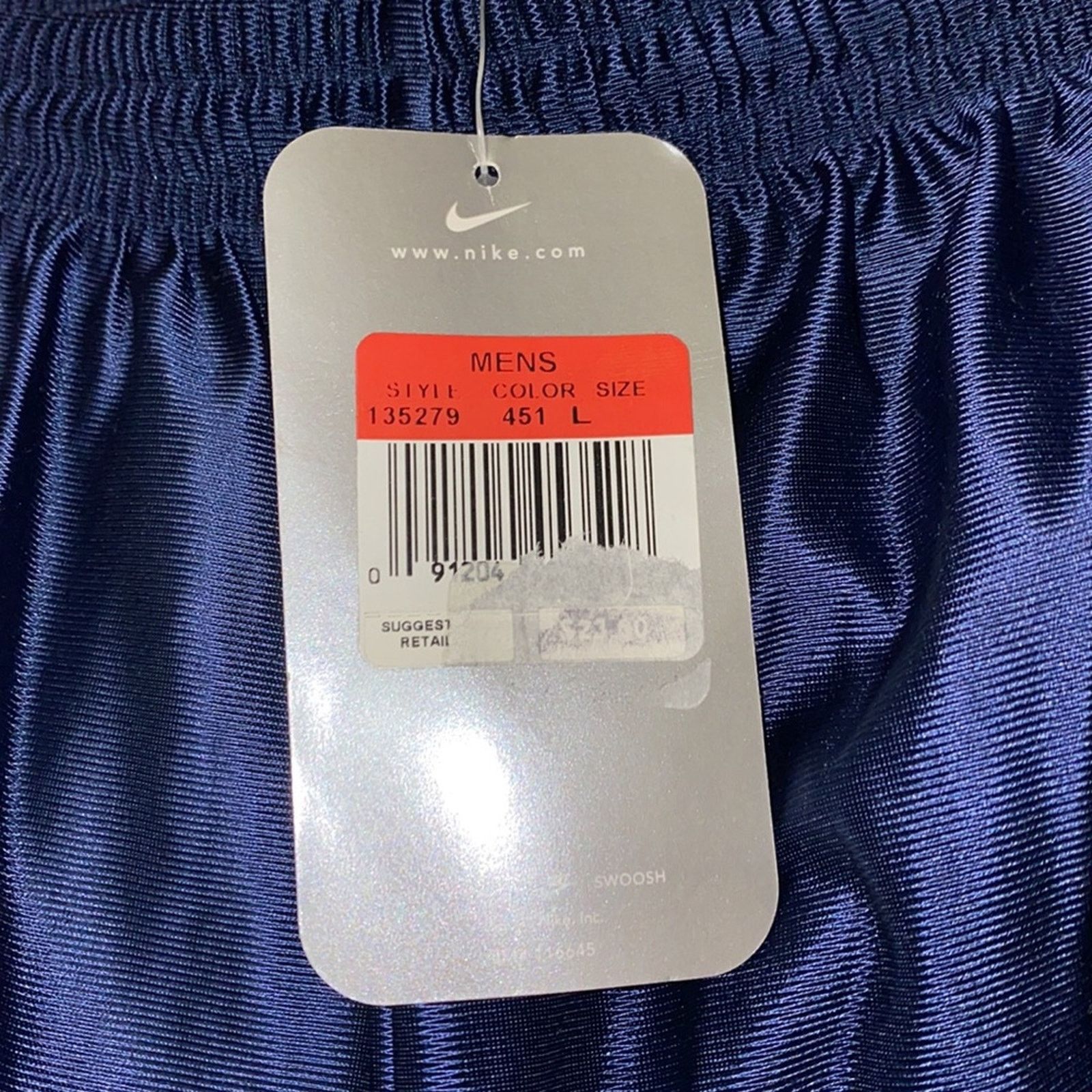 Nike 2002 Nike solo swoosh shorts Size US 28 / EU 44 - 4 Thumbnail