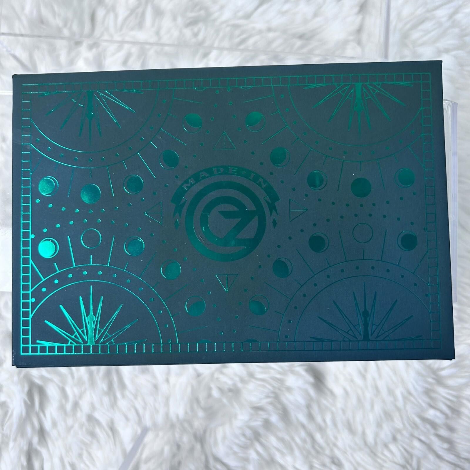 Designer Starbucks WICKED Tumbler Glitter & Gold Metal Gift Card Set Size ONE SIZE - 7 Thumbnail
