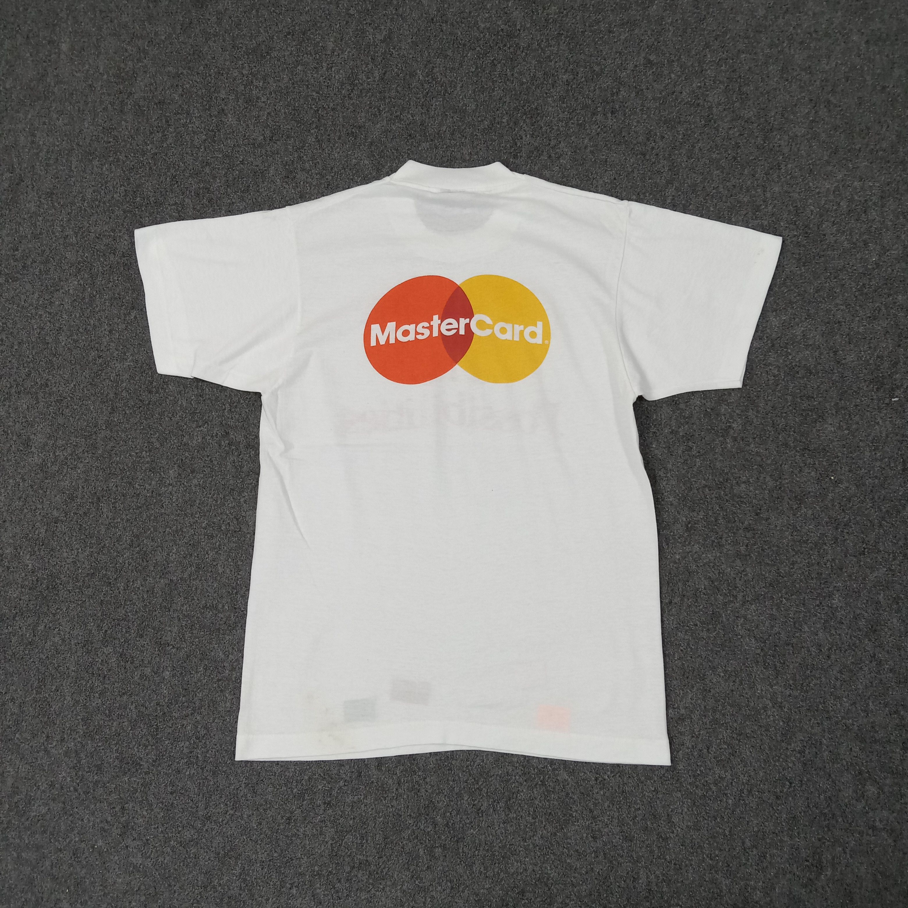 Vintage 90's Master Card The possibilities Bank Tshirt C249N76 Size US S / EU 44-46 / 1 - 1 Thumbnail