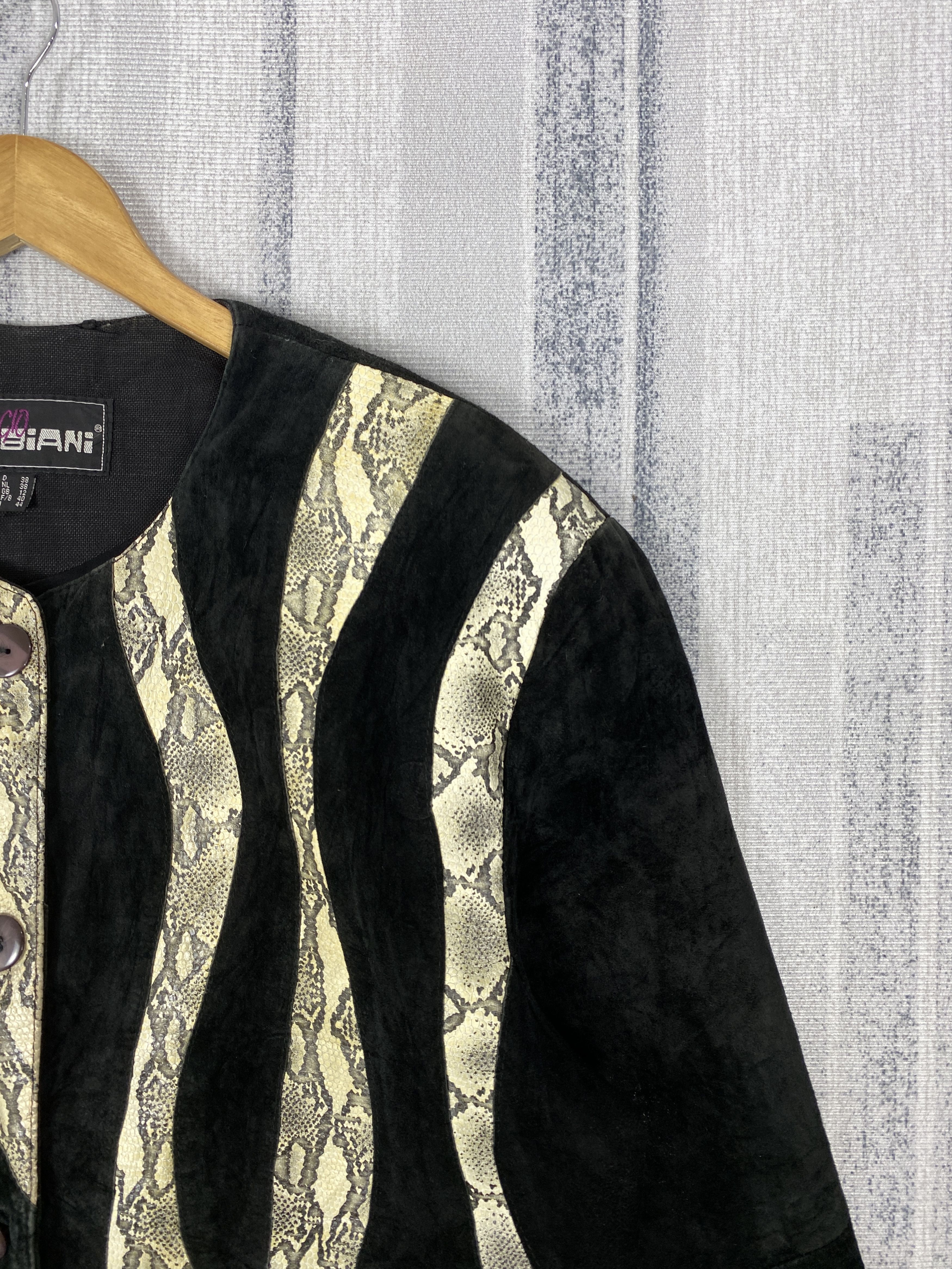 Vintage Vintage Giorgio Mobiani Snake Leather Jacket K0171 Size US M / EU 48-50 / 2 - 5 Thumbnail