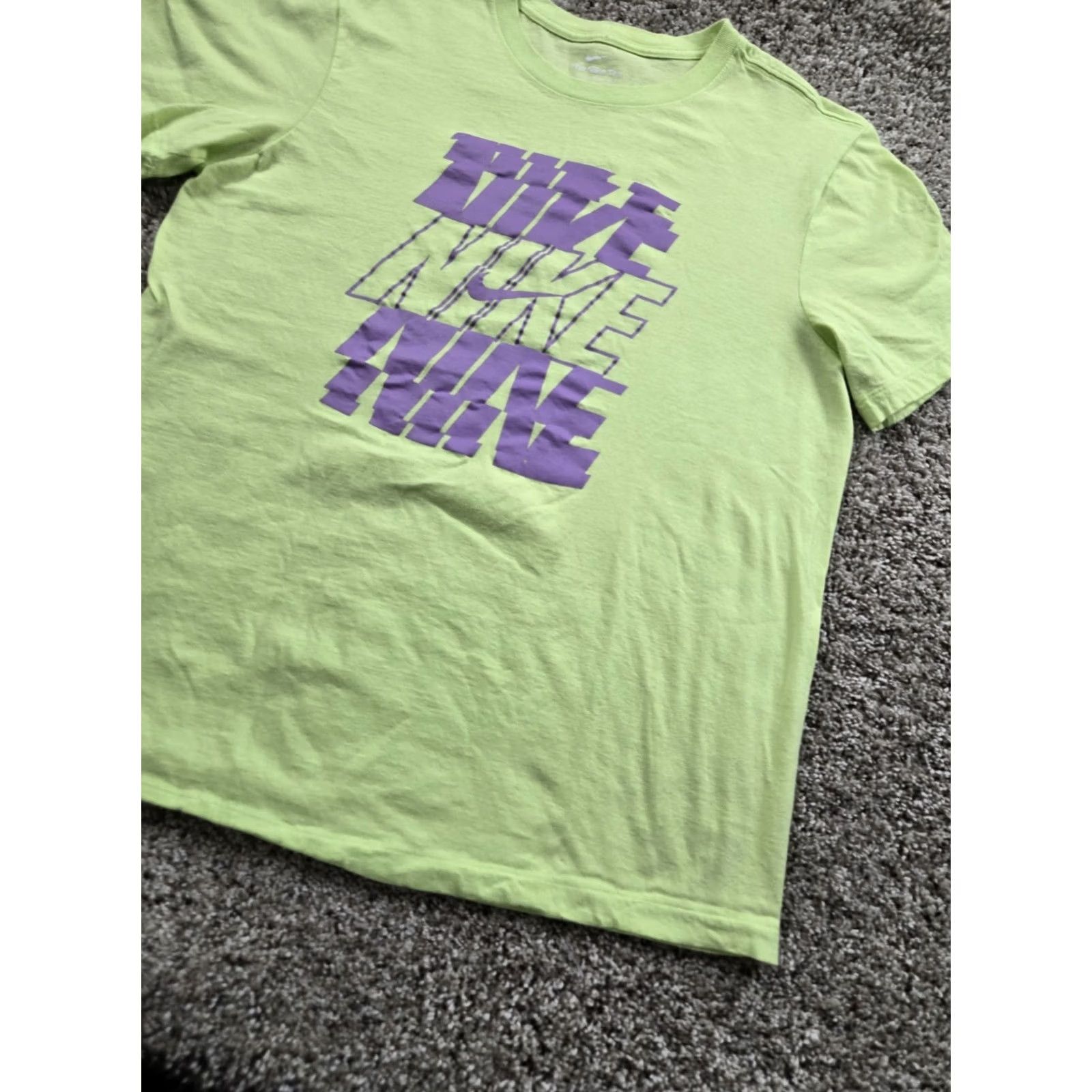 Nike Nike T Shirt Medium Mens Yellow Swoosh Graphic Short Sleeve Crewneck Nike Dri-Fit Shirt Mens Size US M / EU 48-50 / 2 - 2 Thumbnail