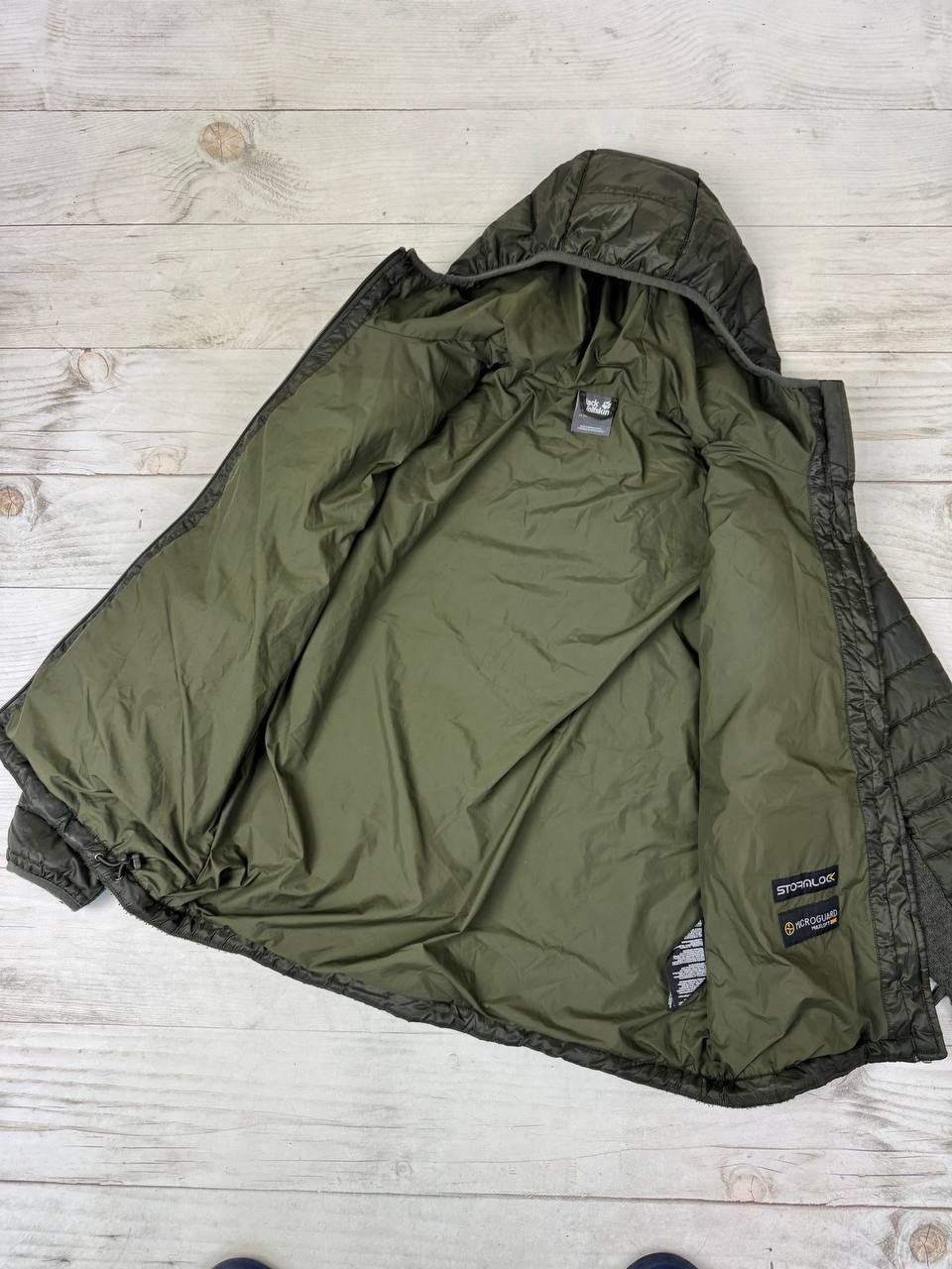Jack Wolfskin Jack Wolfskin Puffer Jacket Hooded Stormlock Microguard Size US S / EU 44-46 / 1 - 15 Thumbnail