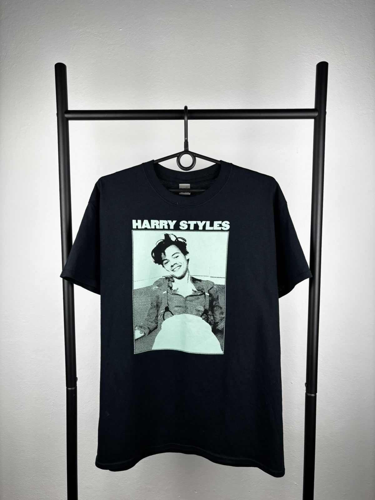 Band Tees Harry Styles Tour 22 t shirt size M Size US M / EU 48-50 / 2 - 1 Thumbnail