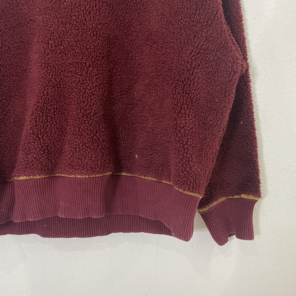 JW Anderson × Uniqlo Vintage J.w Anderson Fleece Crewneck Sweatshirt Size US L / EU 52-54 / 3 - 2 Thumbnail