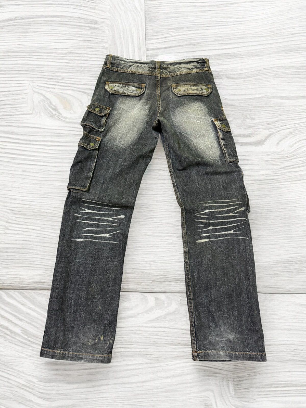 If Six Was Nine VOMANIE MULTI POCKET ACID WASH STYLE CARGO DENIM Size US 31 - 2 Thumbnail