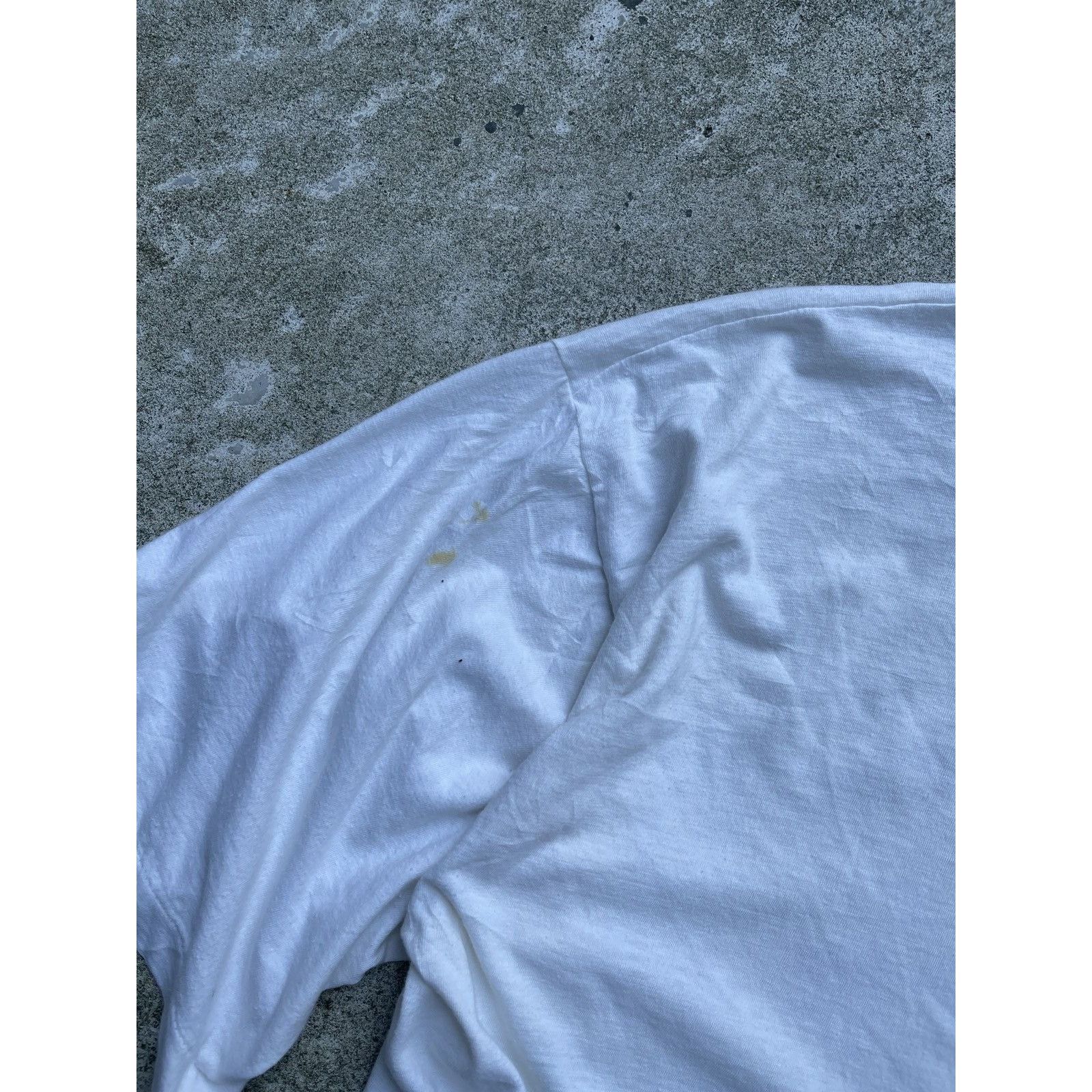 Vintage 90s Michelangelo Thrashed Distressed Faded Tee ERD Grunge Size US XL / EU 56 / 4 - 12 Thumbnail