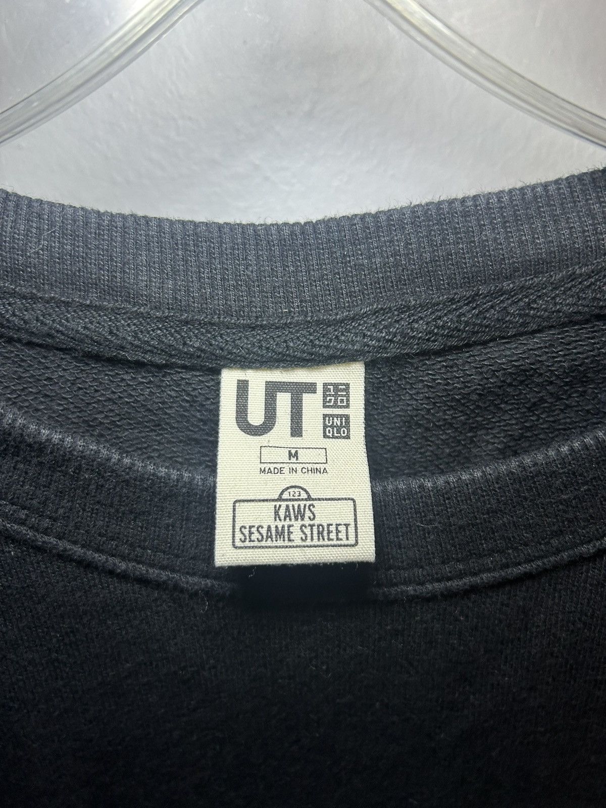Kaws × Uniqlo Kaws X Uniqlo Sesame Street embroidered heavy longsleeve Size US M / EU 48-50 / 2 - 4 Thumbnail