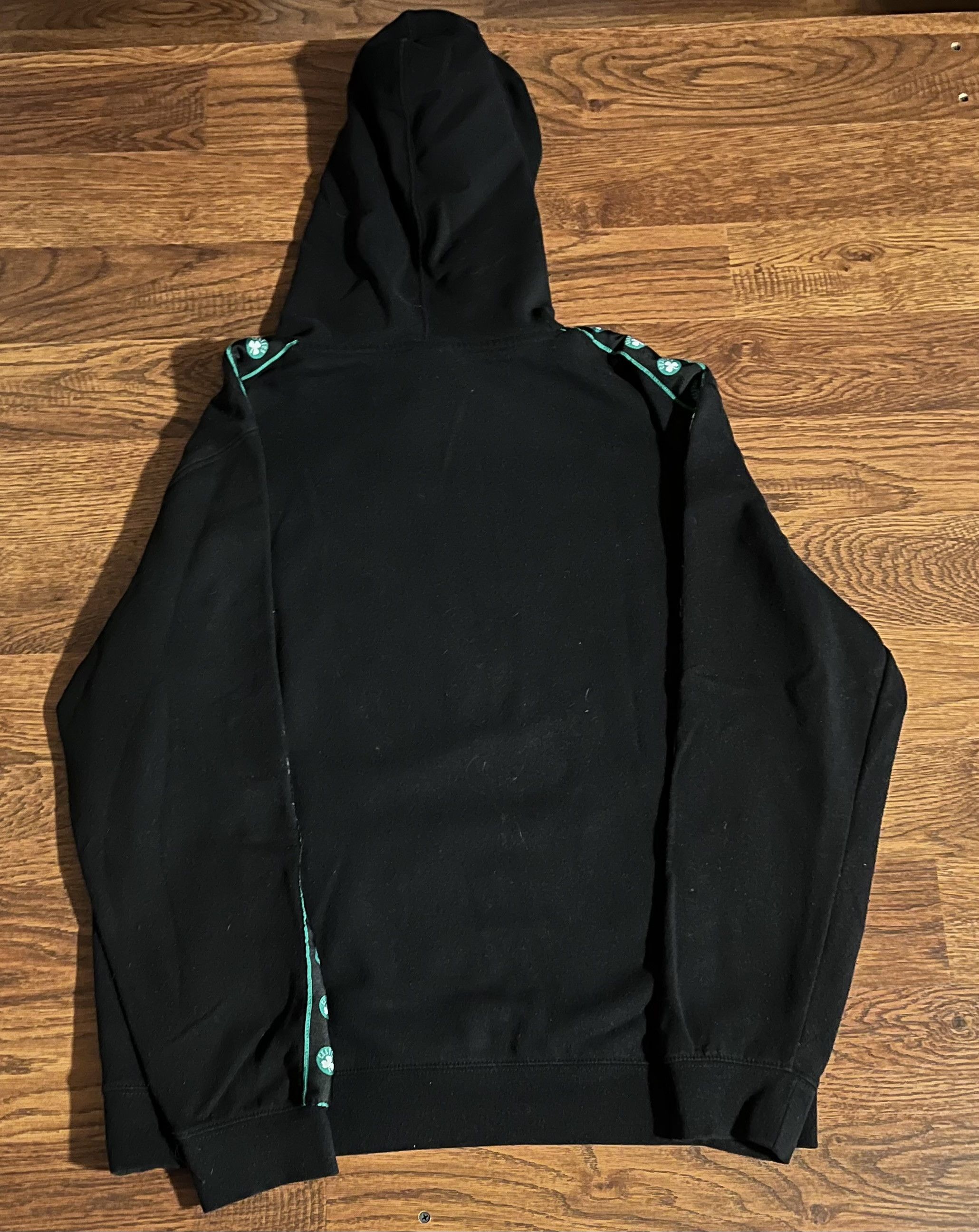 NBA NBA Boston Celtics Hoodie Lucky Leprechaun Size US M / EU 48-50 / 2 - 2 Thumbnail