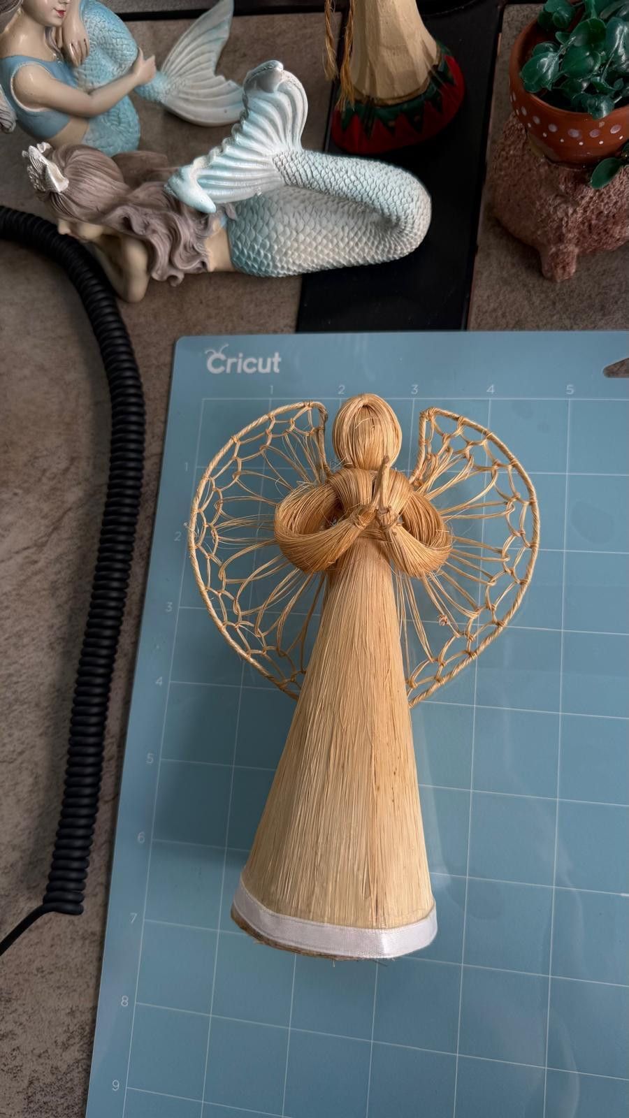 Other Vintage Corn Husk Straw Praying Angel Topper Philippines Size ONE SIZE - 4 Thumbnail