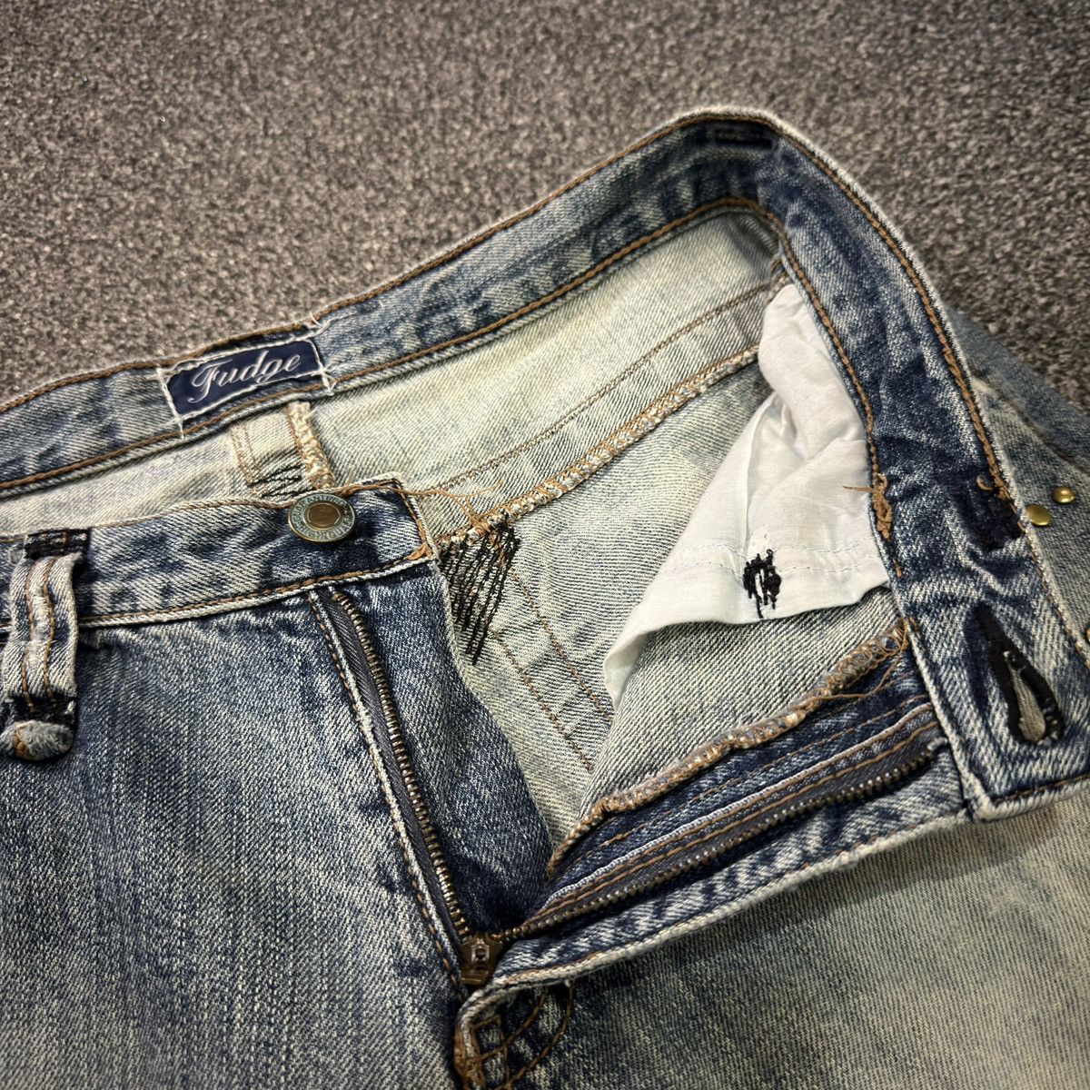 Tornado Mart Fudge Studded Stone Destroyed Jeans Denim Hysteric Y2k Style Size US 34 / EU 50 - 13 Thumbnail