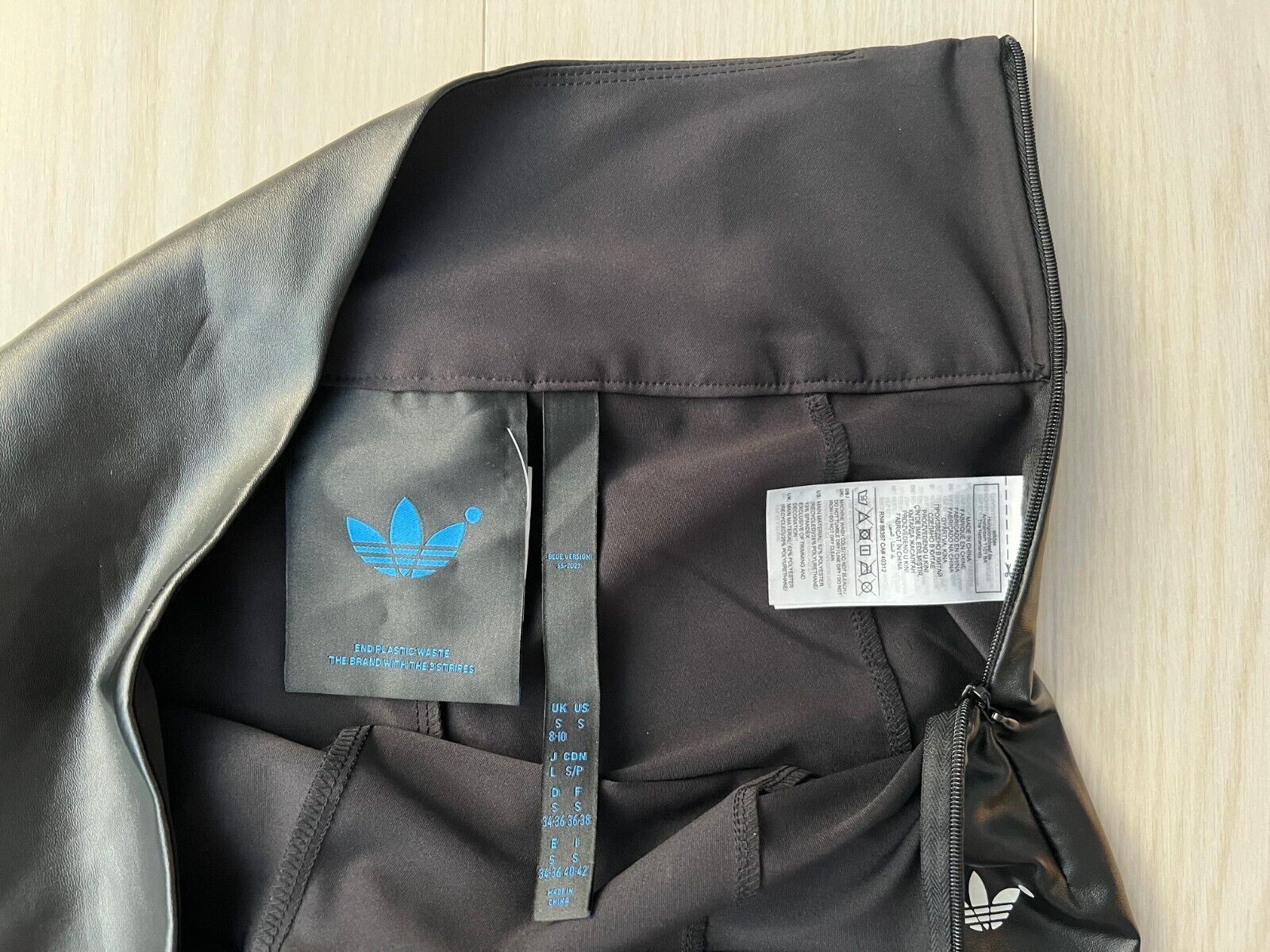 Adidas Adidas IB4543 Faux Leather Stirrups Legging Black ( S ) Size 28" / US 6 / IT 42 - 12 Thumbnail