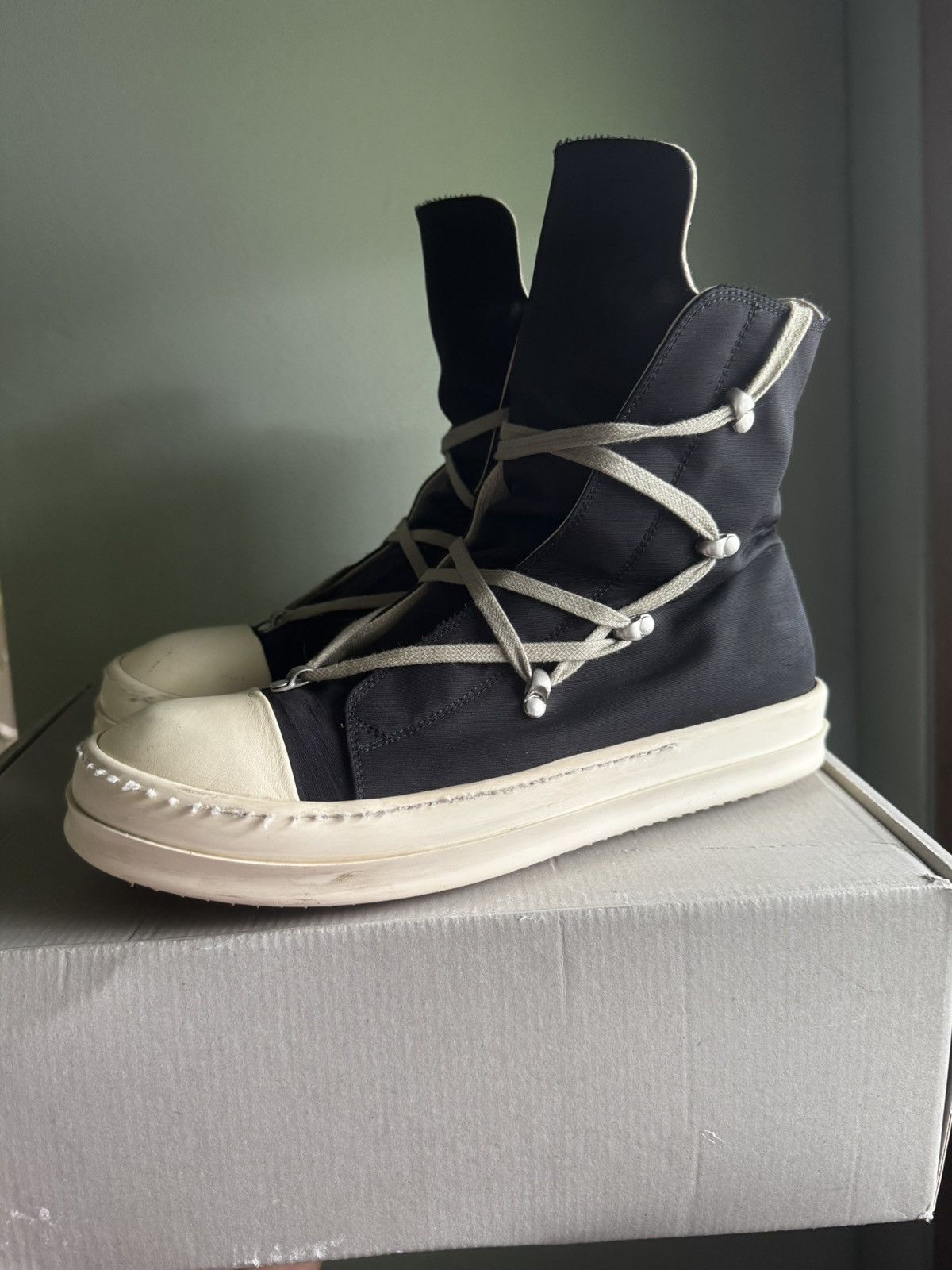 Rick Owens *SOLD* Rick Owens Hexa ramones Size US 9 / EU 42 - 3 Thumbnail