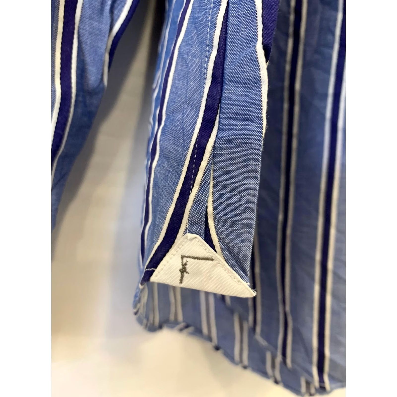 Salvatore Ferragamo Salvatore Ferragamo Men’s Large Blue Stripe Linen Cotton Shirt Italy 16.5 42#C16 Dress Shirt Size US L / EU 52-54 / 3 - 7 Thumbnail