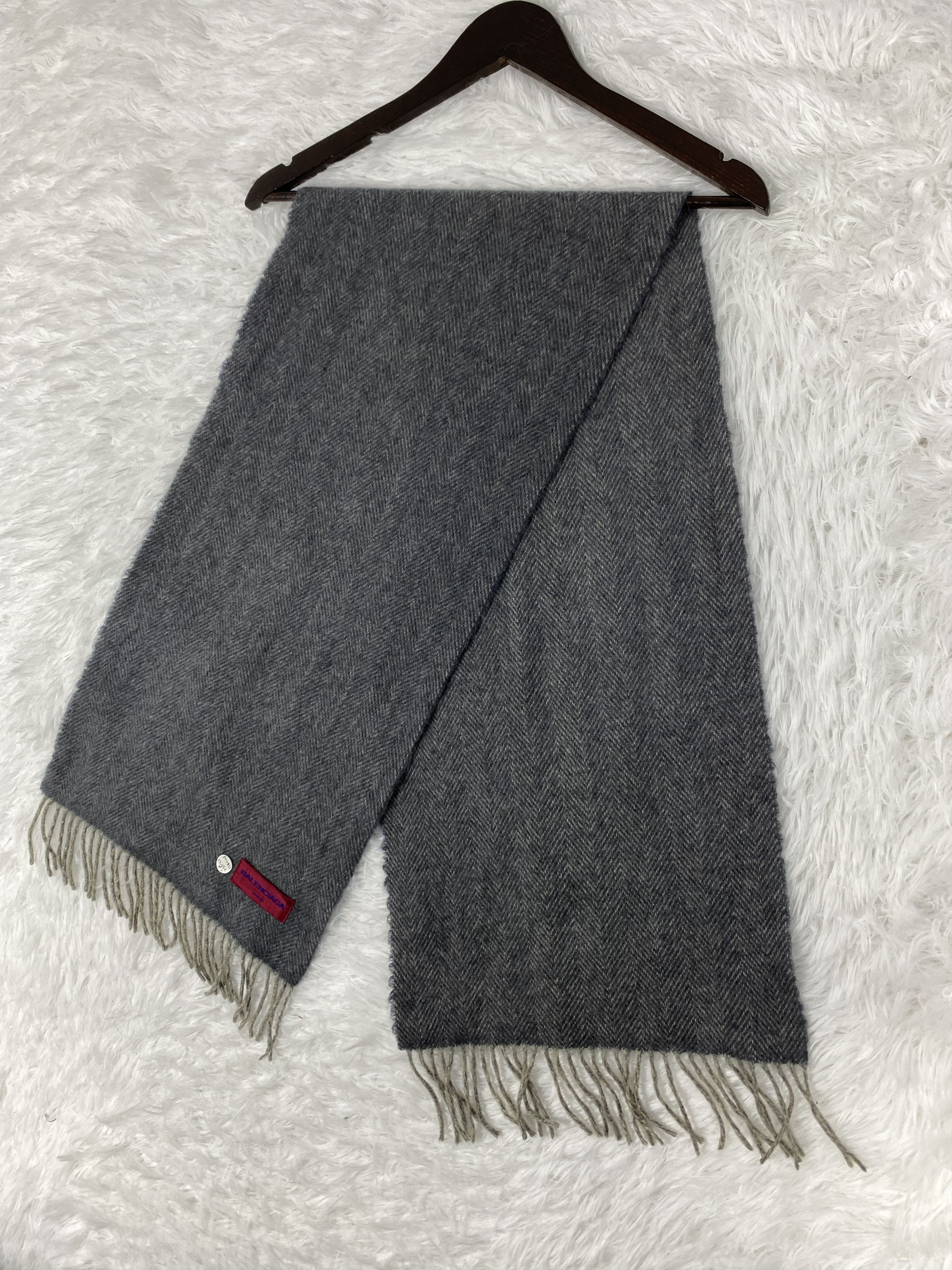 Vintage Vintage Balenciaga Scarf / Muffler Neckwear PM0121 Size ONE SIZE - 3 Thumbnail