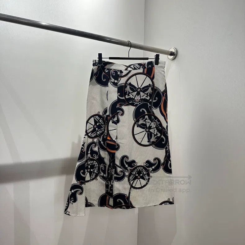 Hermes Hermes Printed Carriage Silk Midi Skirt Size 24" / US 00 / IT 34 - 1 Thumbnail