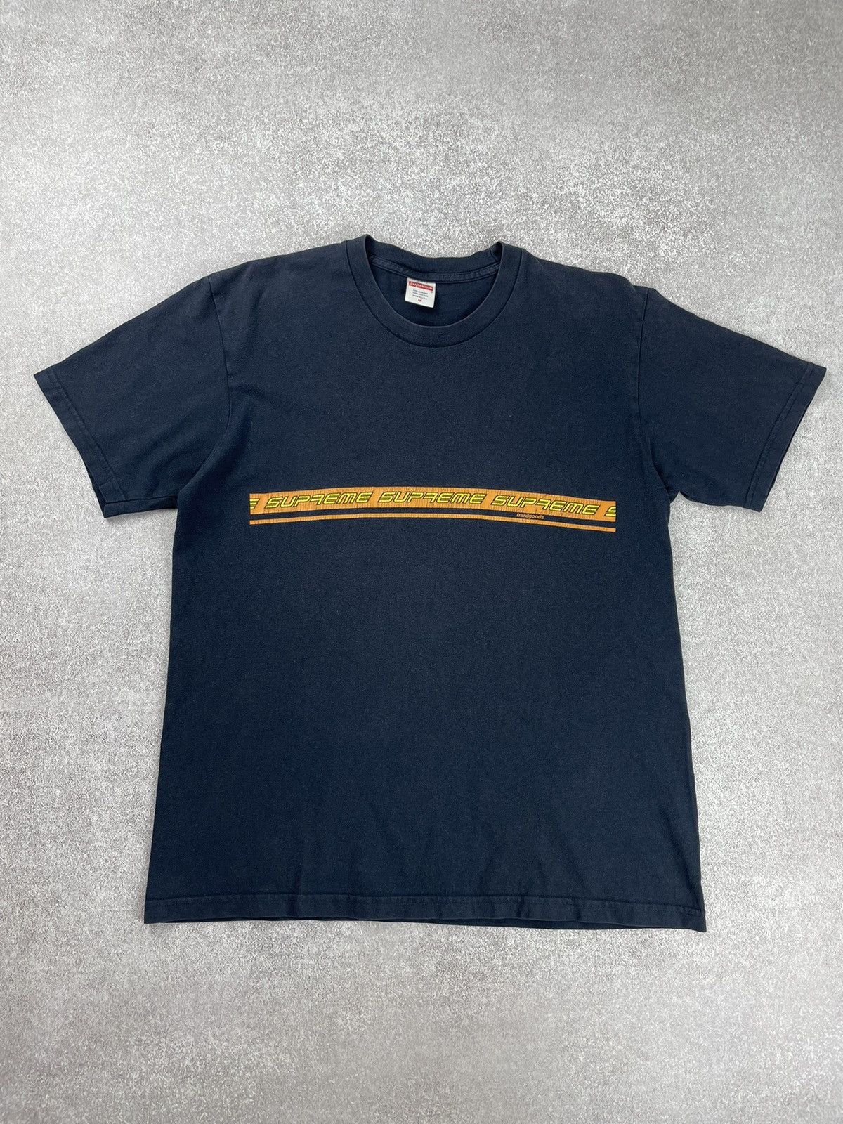 Supreme Supreme Logo Tee T-shirt Size US M / EU 48-50 / 2 - 1 Thumbnail