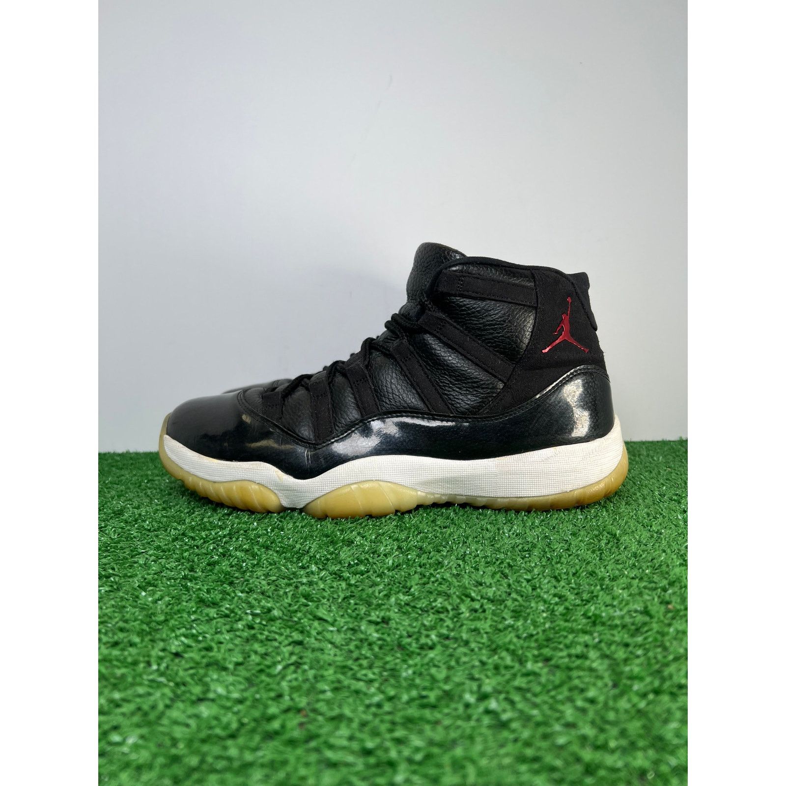 Nike Air Jordan 11 Retro 72-10 378037 002 SZ 10.5