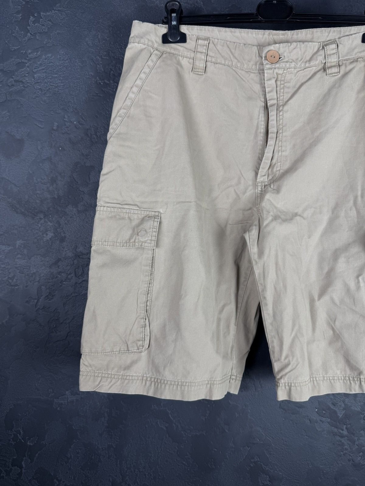 Nike Vintage Men’s Nike Beige Cargo Shorts Size L Size US 34 / EU 50 - 2 Thumbnail