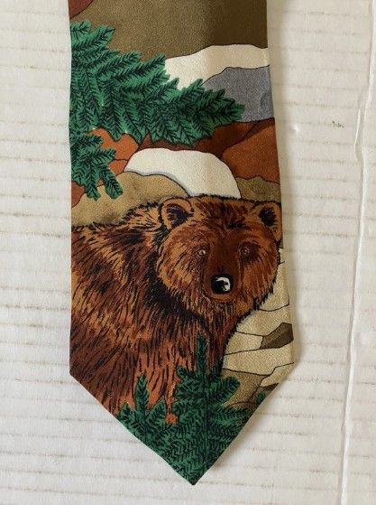 WWF Vintage World Wildlife Fund (WWF) Grizzly Bear Silk Necktie Size ONE SIZE - 1 Thumbnail