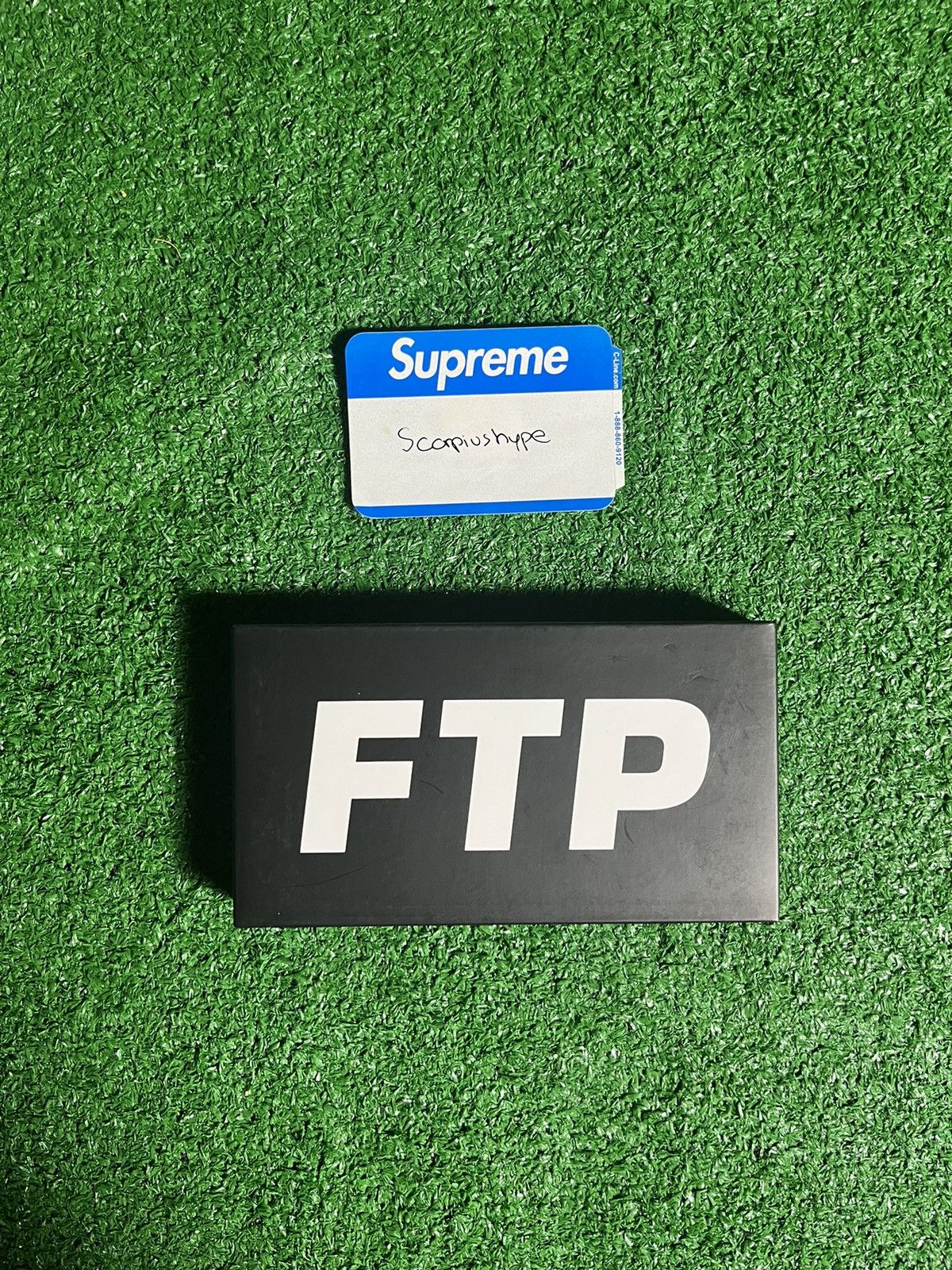 LOGO PORTABLE CHARGER