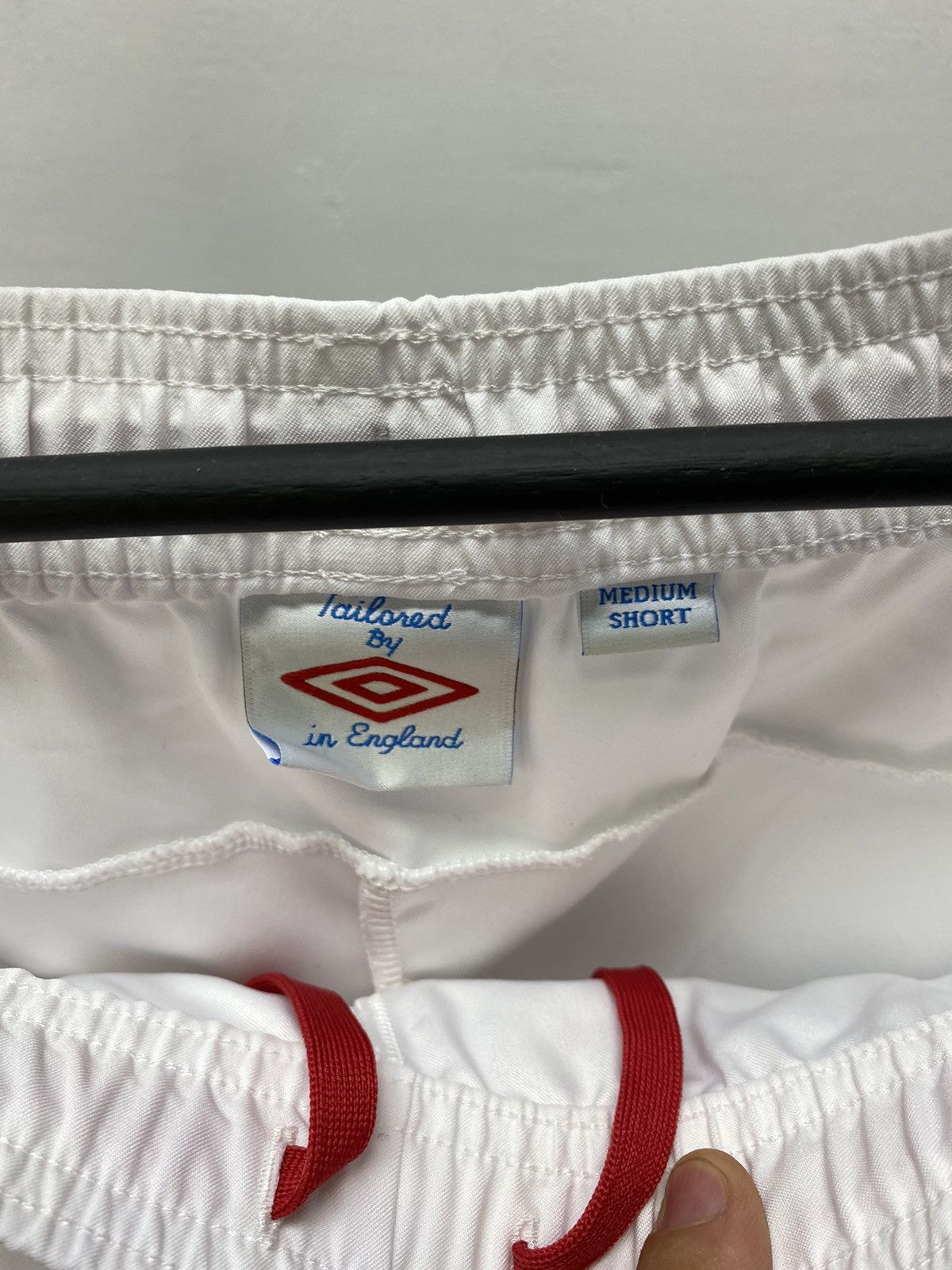 Umbro × Vintage Umbro England National Team Soccer Shorts Size US 32 / EU 48 - 9 Thumbnail