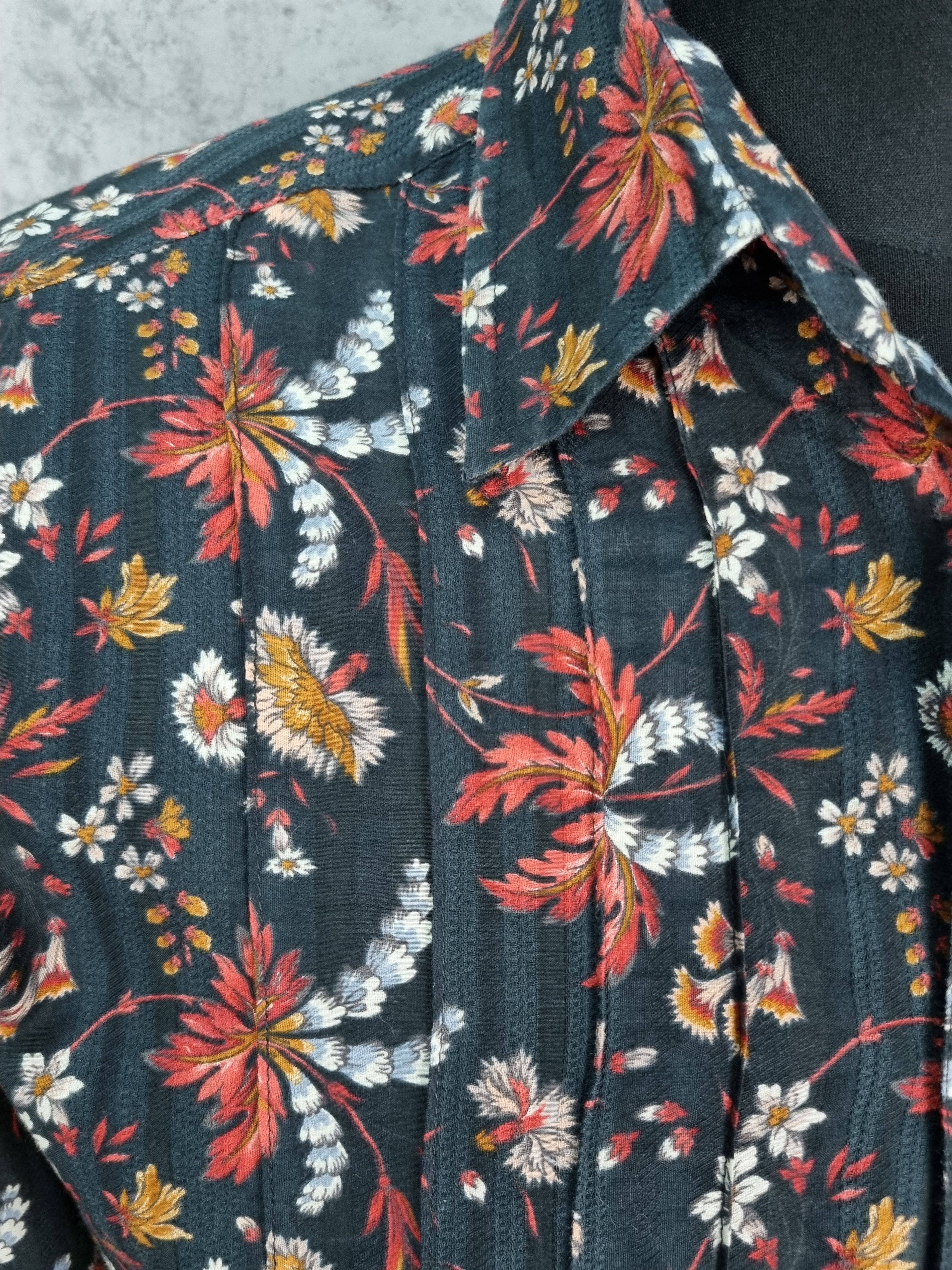 Dolce & Gabbana Rare Dolce & Gabbana Floral All Over Shirt Size US L / EU 52-54 / 3 - 22 Thumbnail