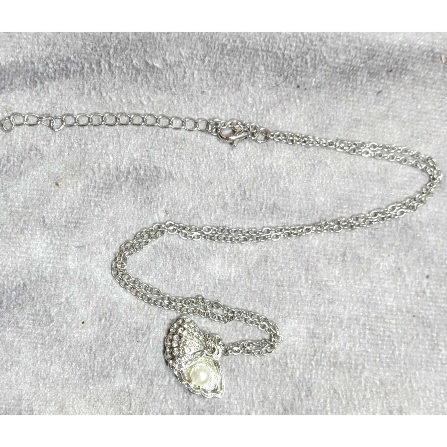 Other Mermaidcore Glam Opening Shell Rhinestone Pendant Necklace W Size ONE SIZE - 8 Thumbnail